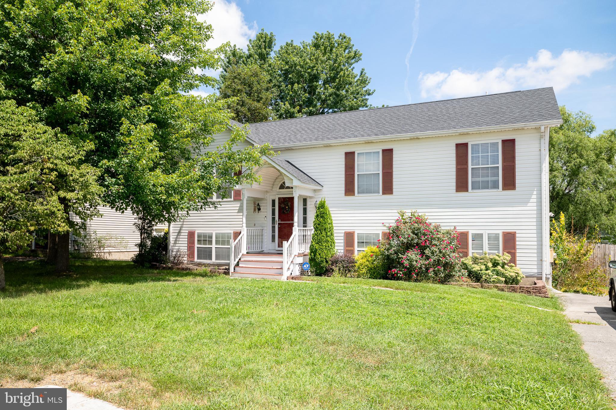 208 IVORY DRIVE