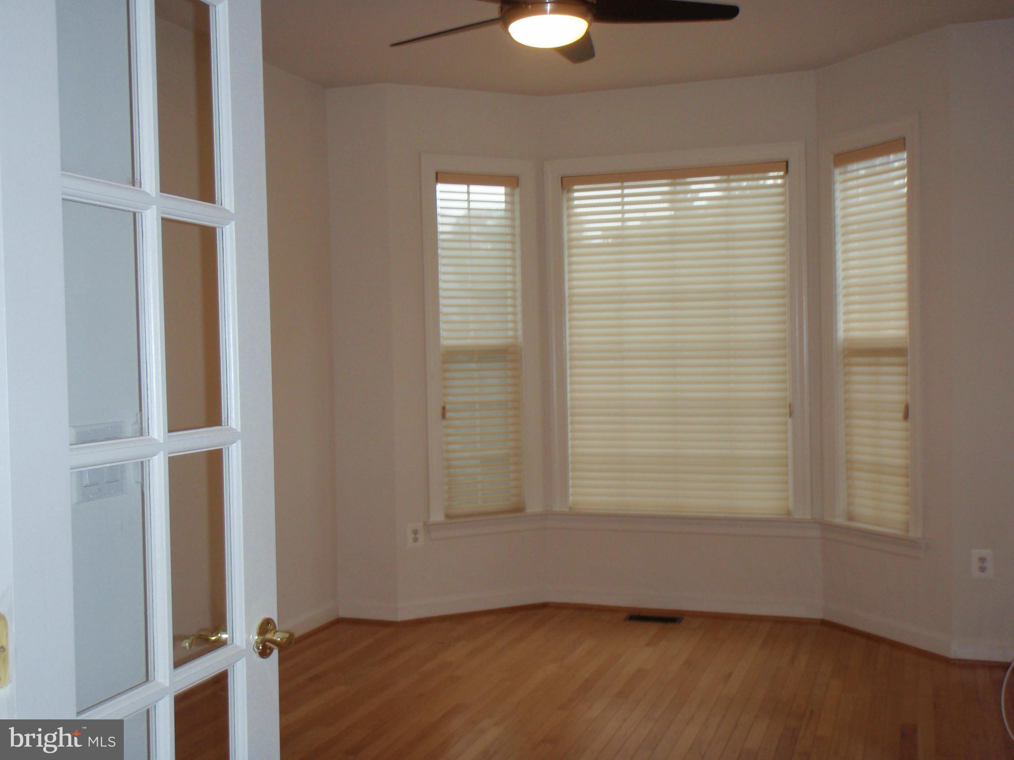 BLOOMS MILL - Residential Lease