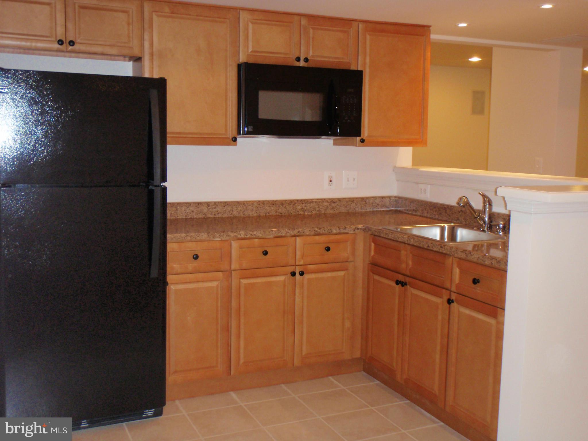 BLOOMS MILL - Residential Lease