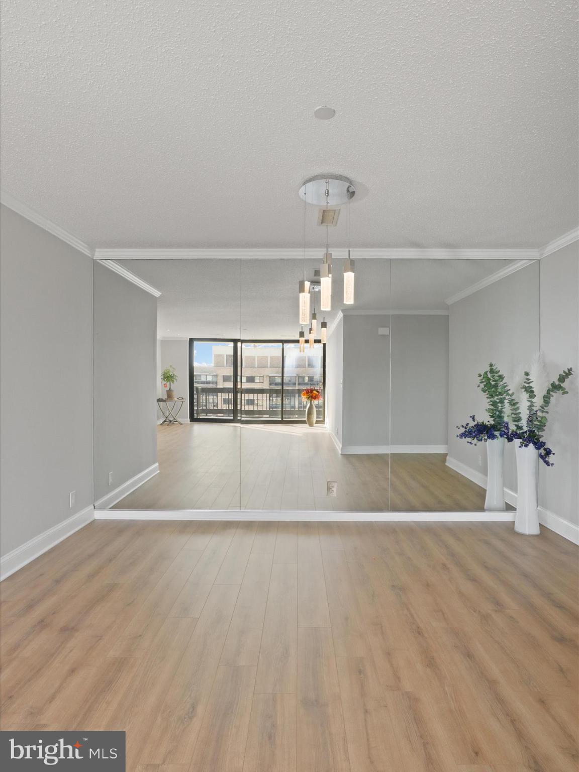 SKYLINE SQUARE CONDO - Residential Lease