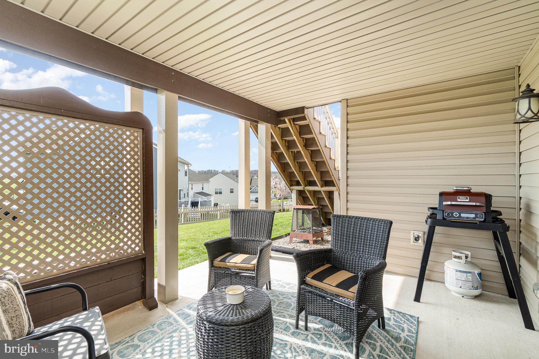 THE VIEWS AT BRIDGEWATER - Residential