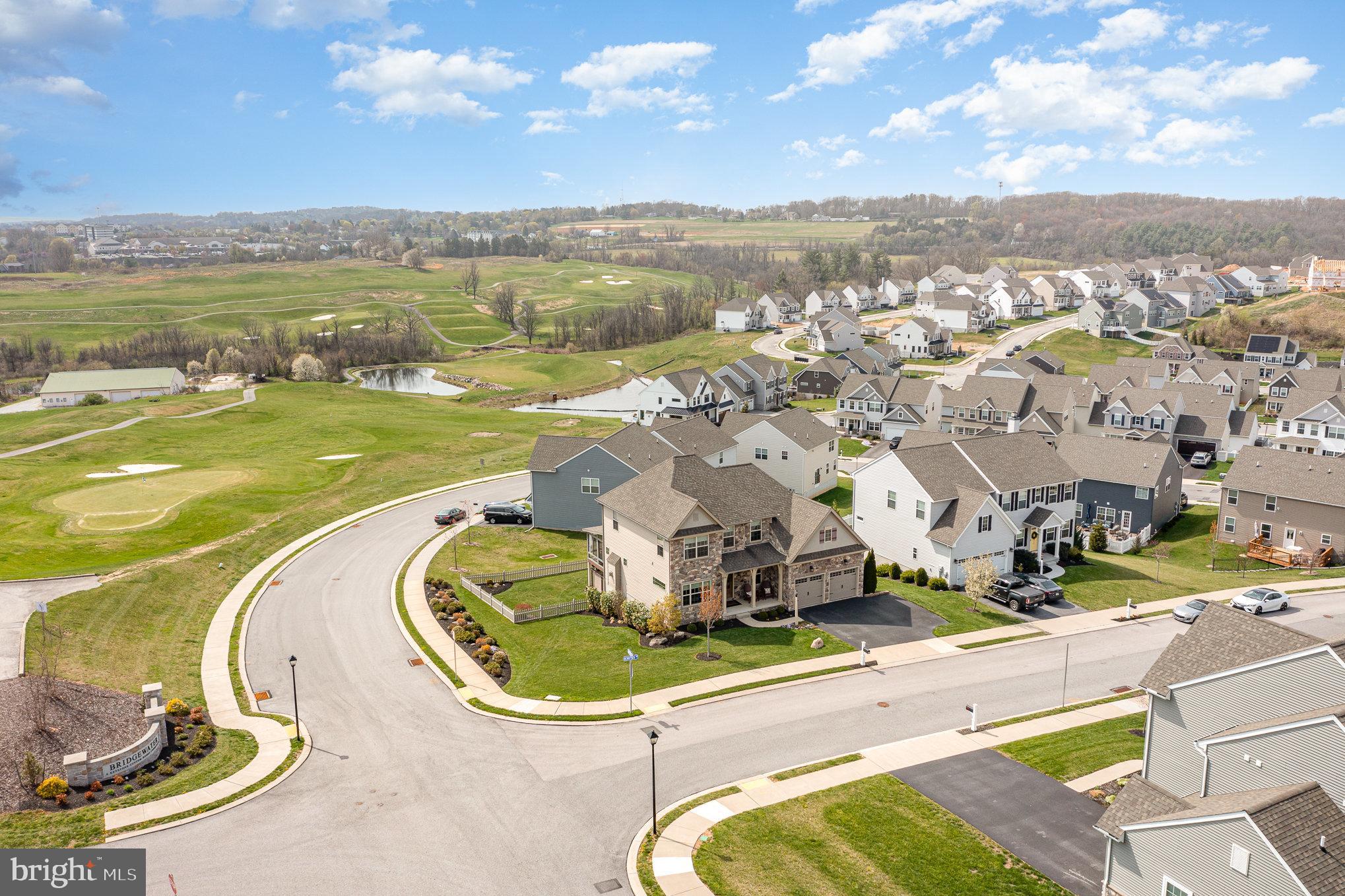 THE VIEWS AT BRIDGEWATER - Residential