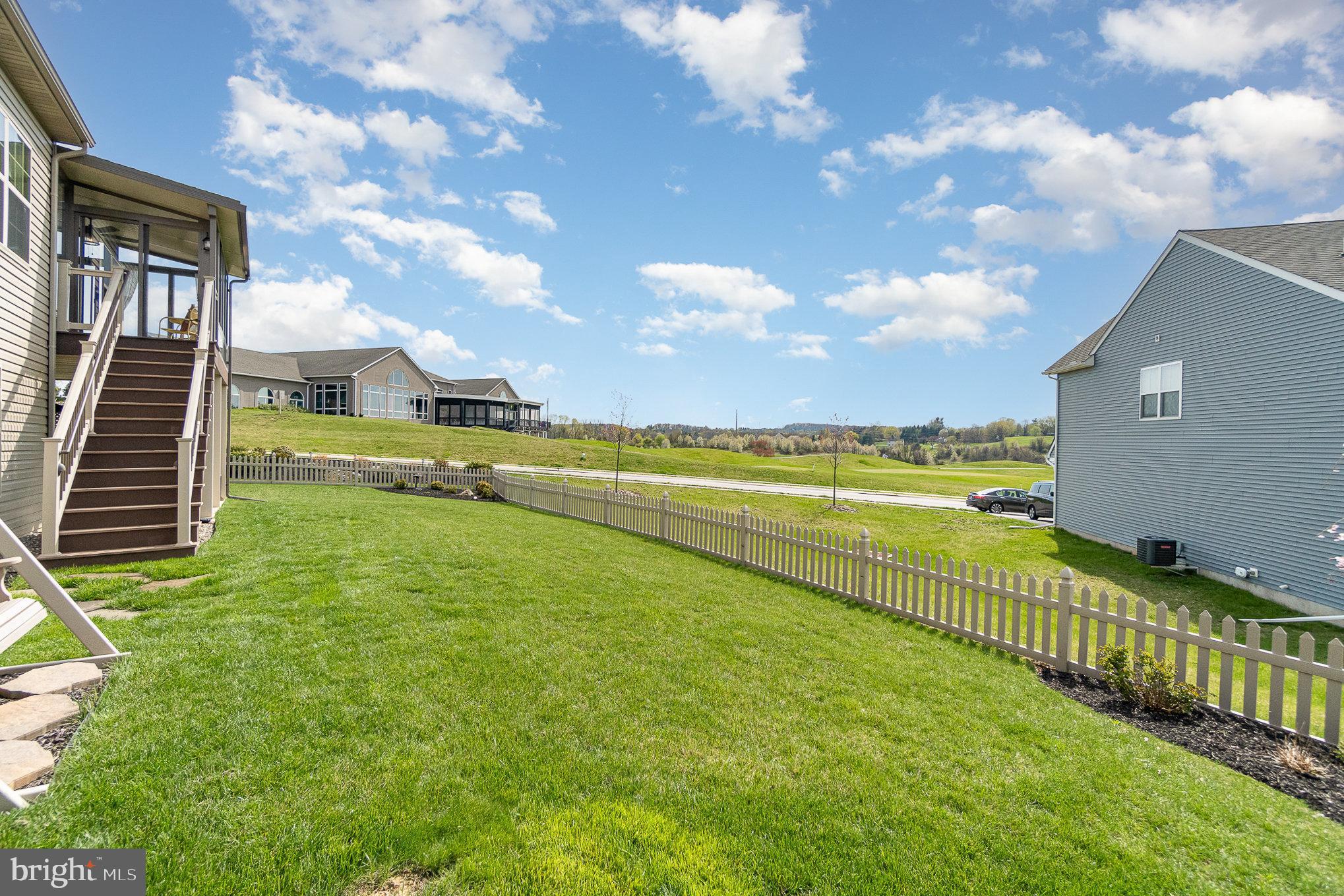 THE VIEWS AT BRIDGEWATER - Residential