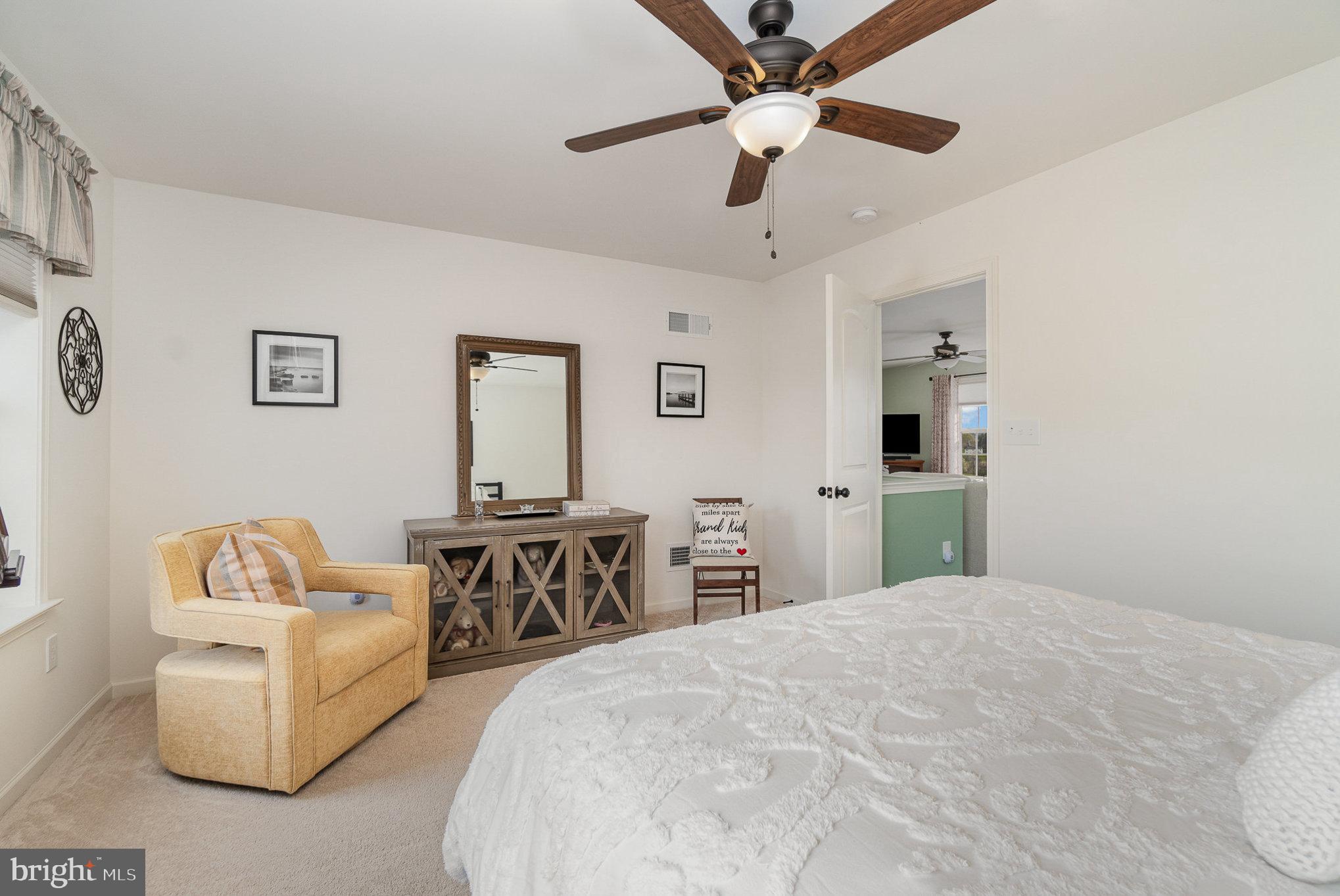 THE VIEWS AT BRIDGEWATER - Residential