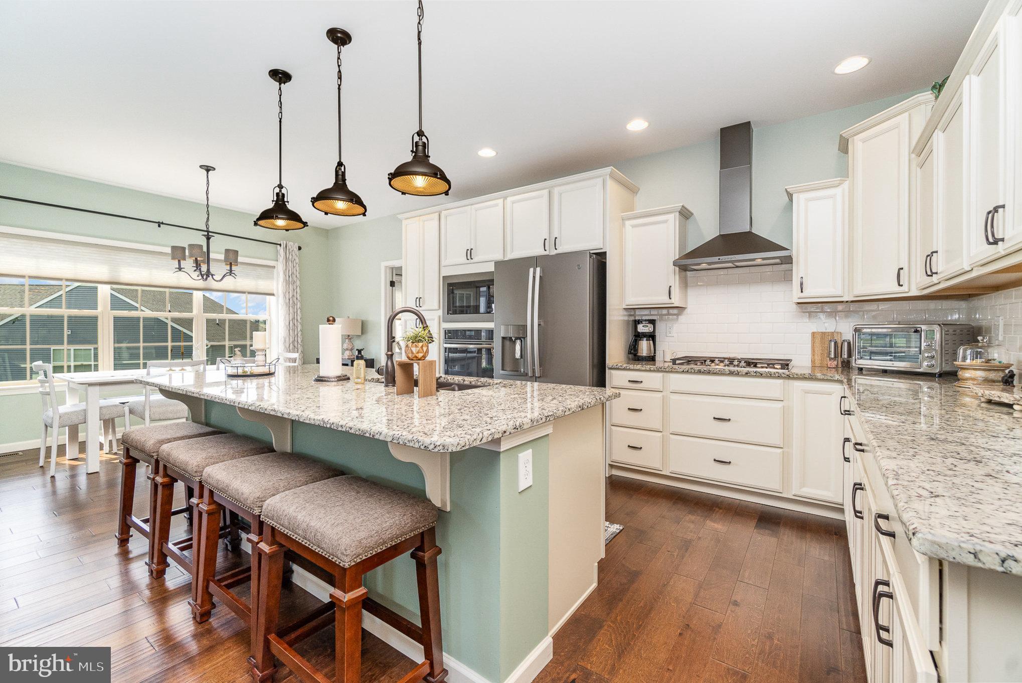 THE VIEWS AT BRIDGEWATER - Residential