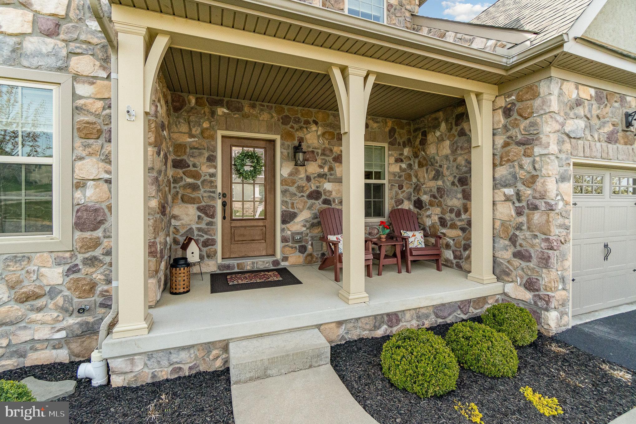 THE VIEWS AT BRIDGEWATER - Residential