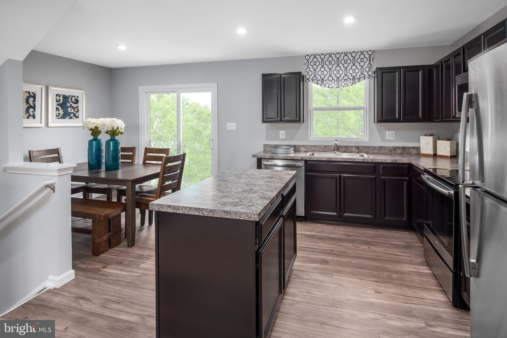 THE LAKES AT MARTINSBURG - Residential