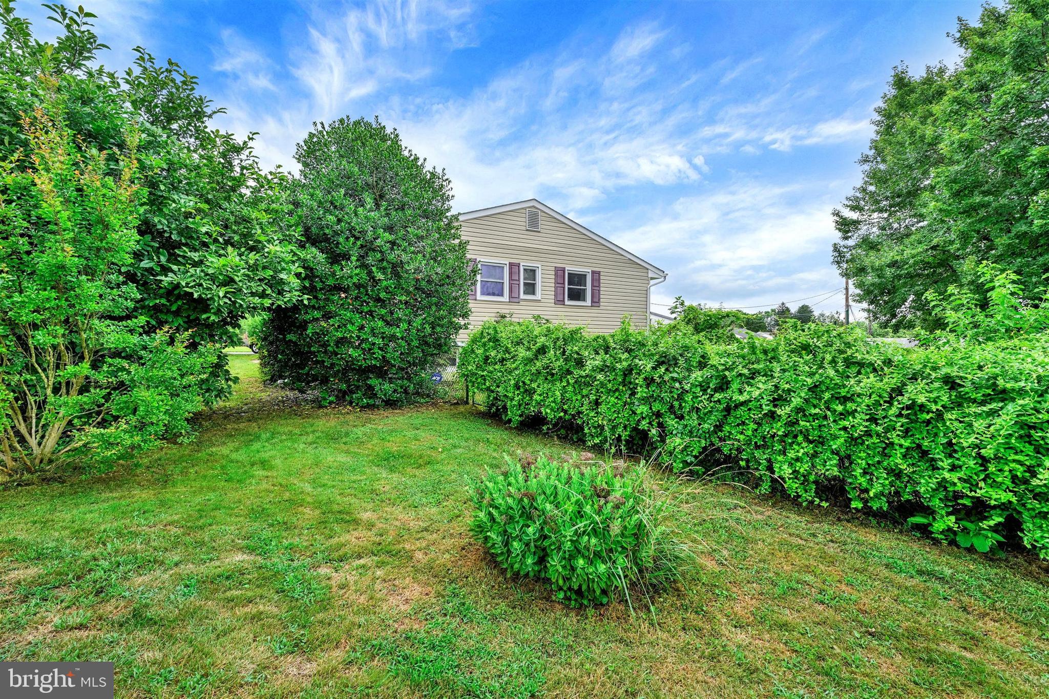 PERRY HALL ESTATES - Residential