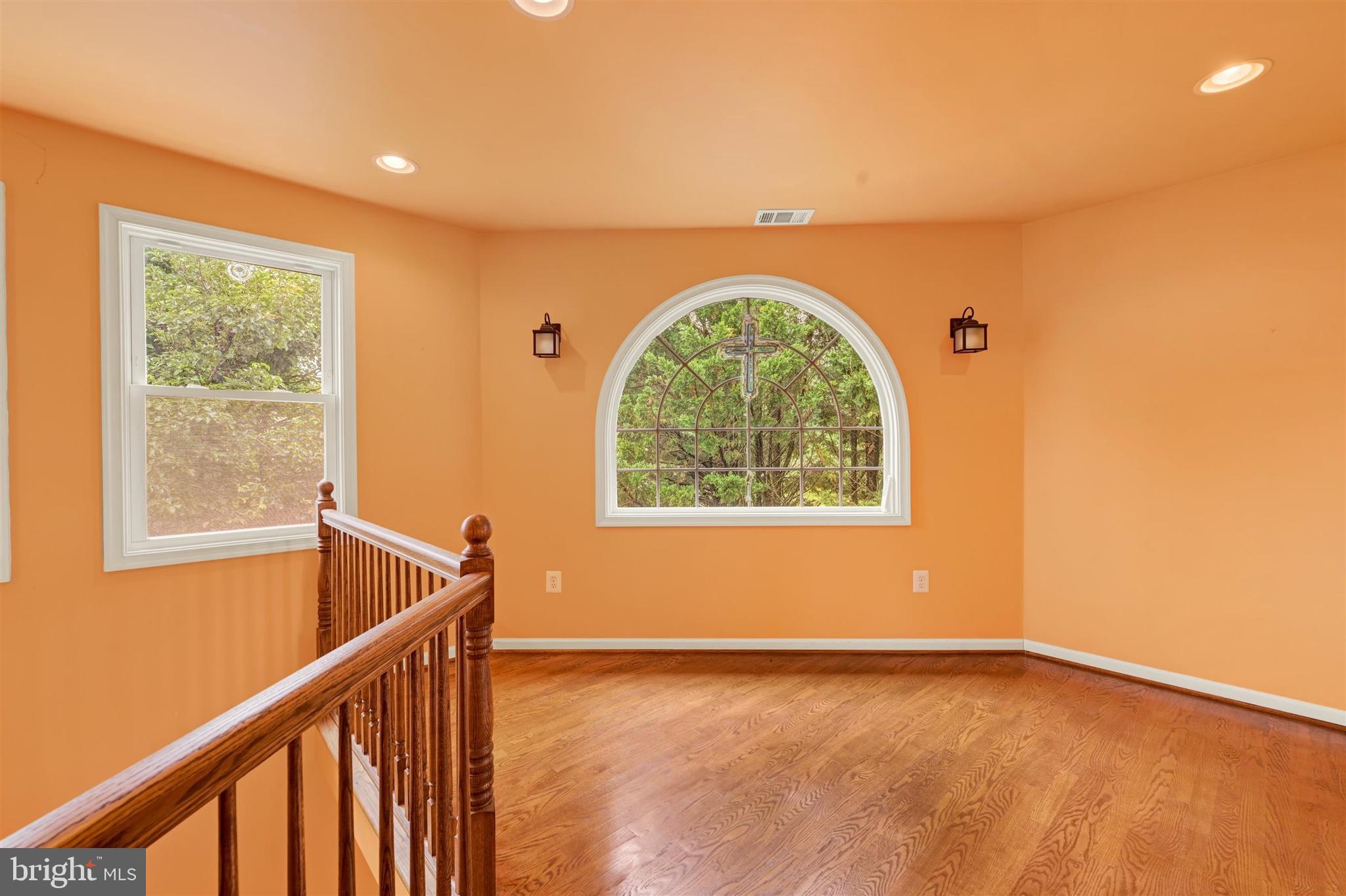 PERRY HALL ESTATES - Residential