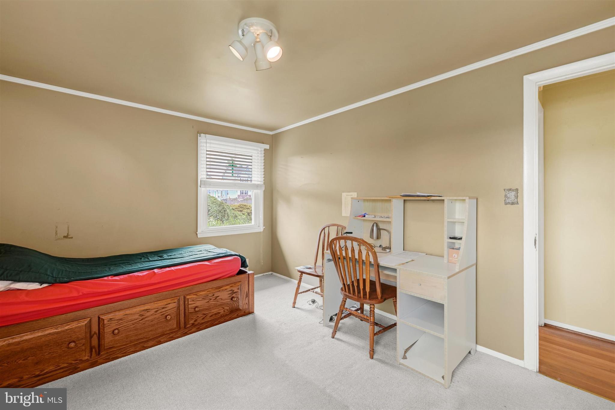 PERRY HALL ESTATES - Residential