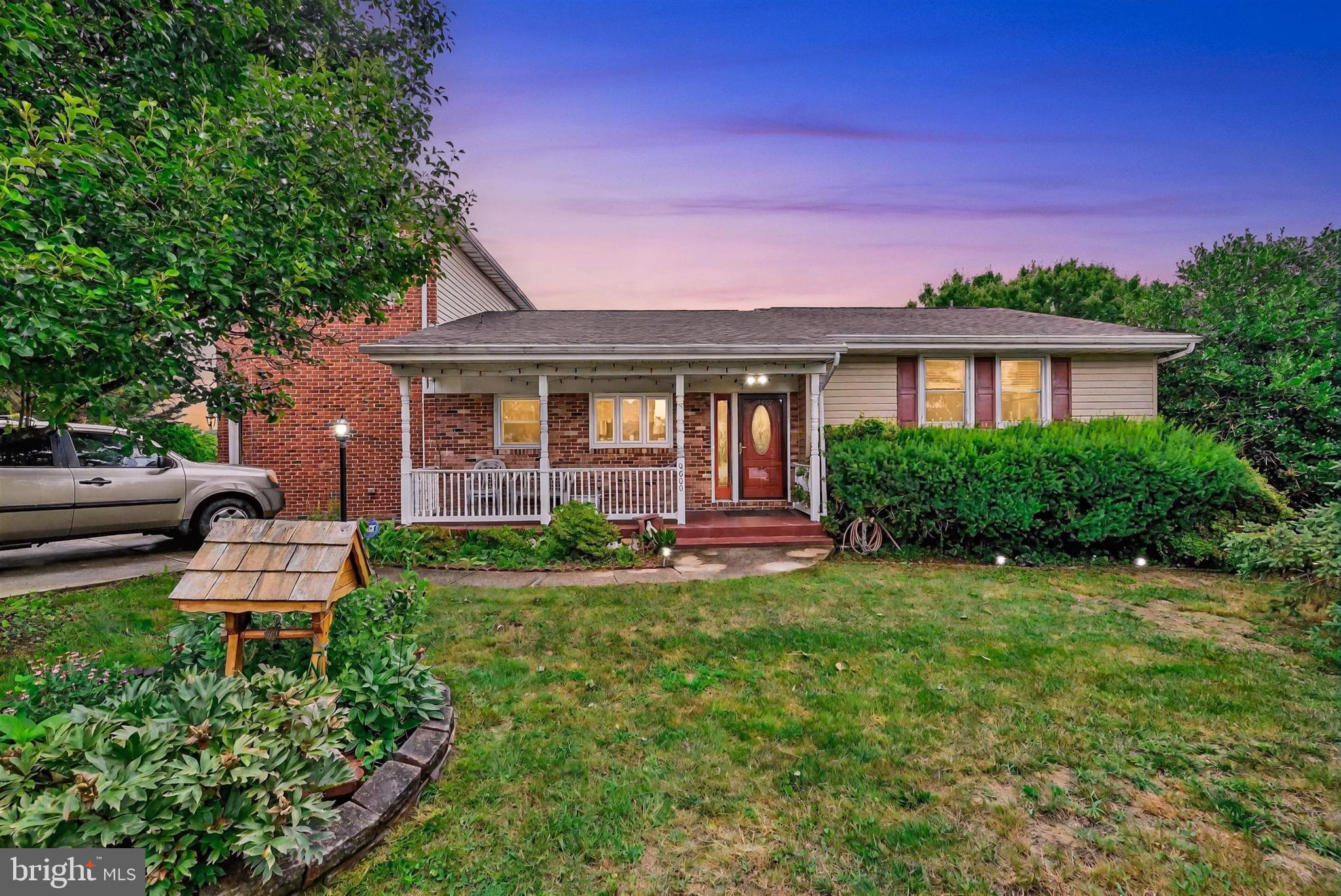 PERRY HALL ESTATES - Residential