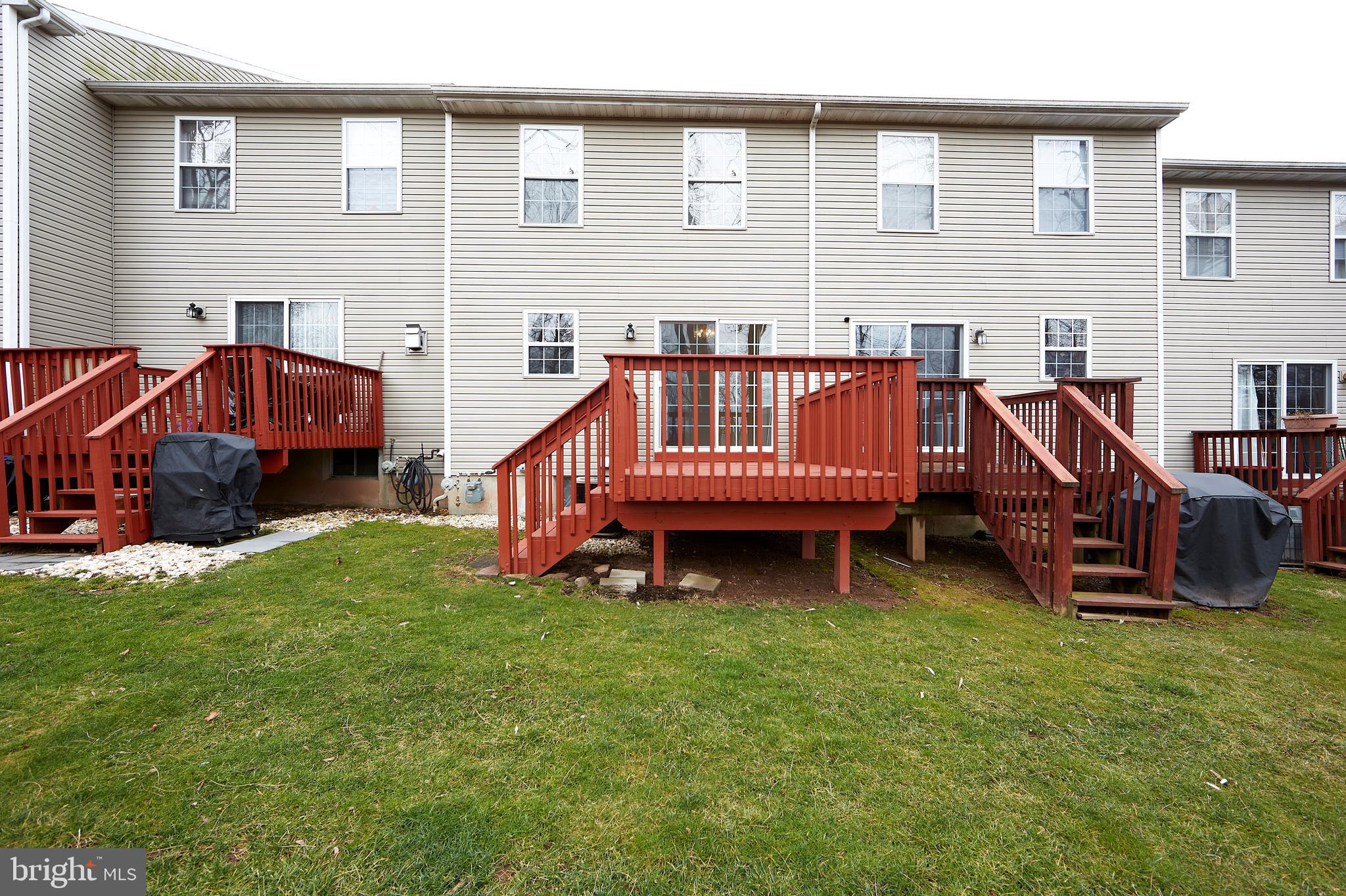 BLACKSMITH POINTE - Residential Lease