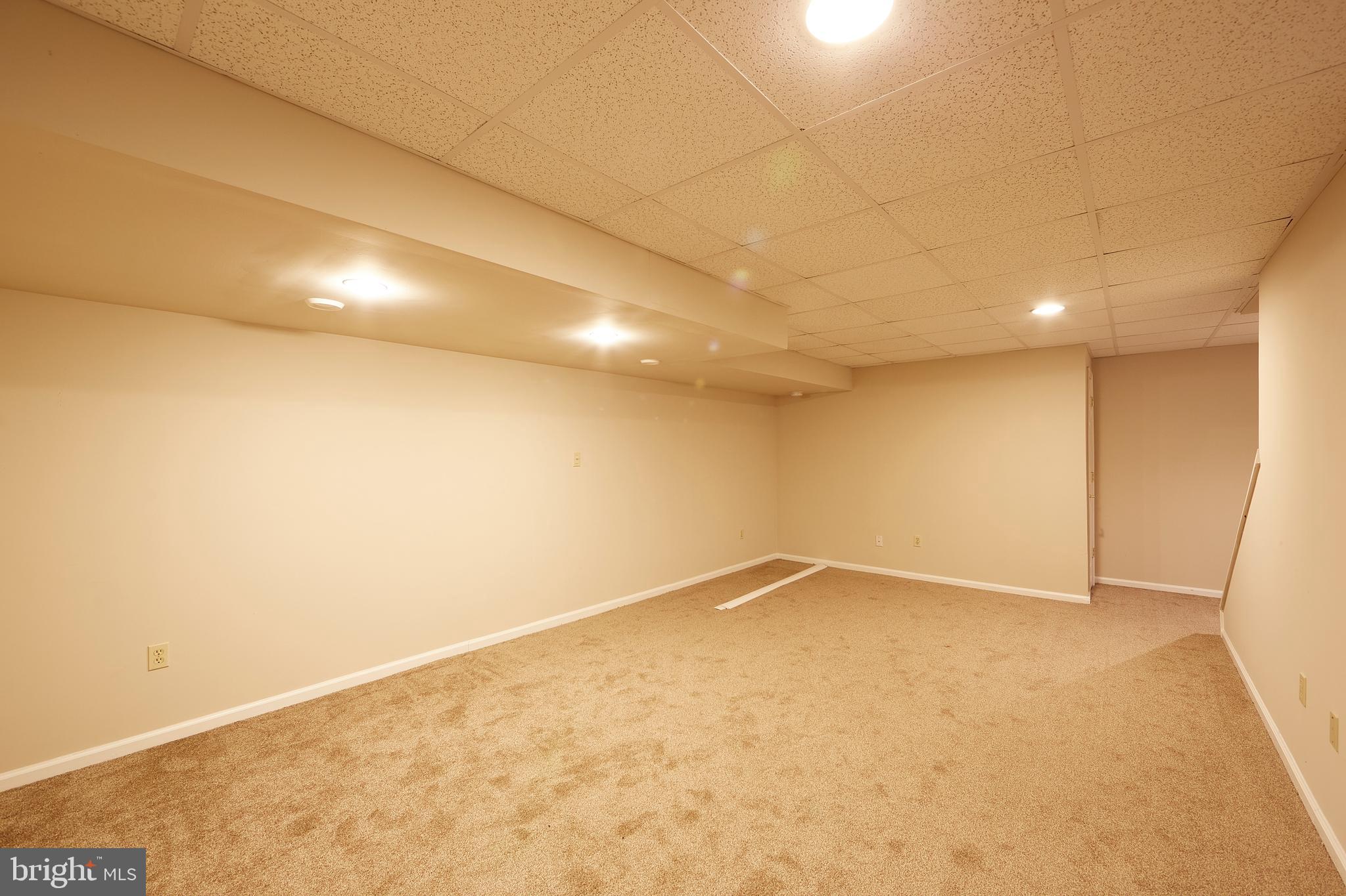 BLACKSMITH POINTE - Residential Lease