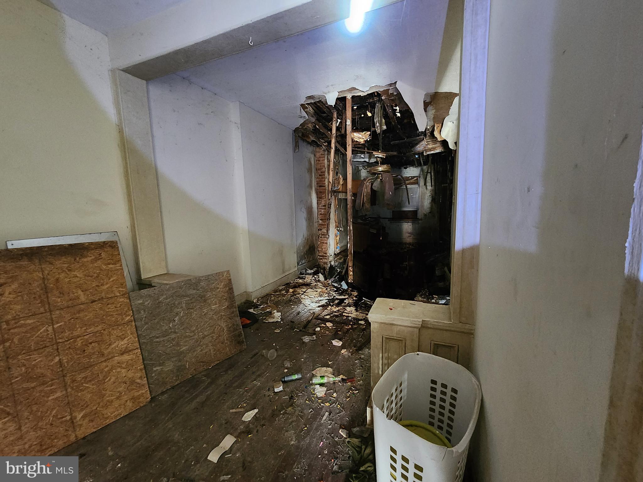 WEST BALTIMORE - Residential