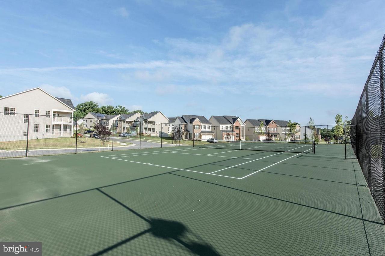 WOODMORE TOWNE CENTRE - Residential Lease