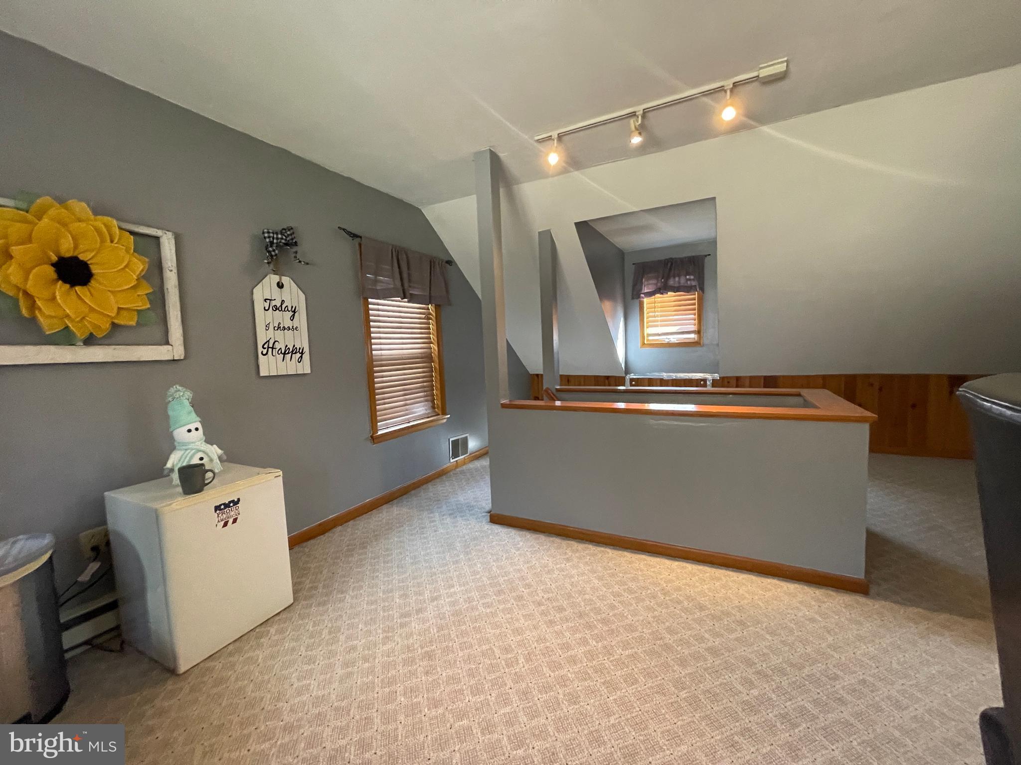 BOWLING GREEN - Residential