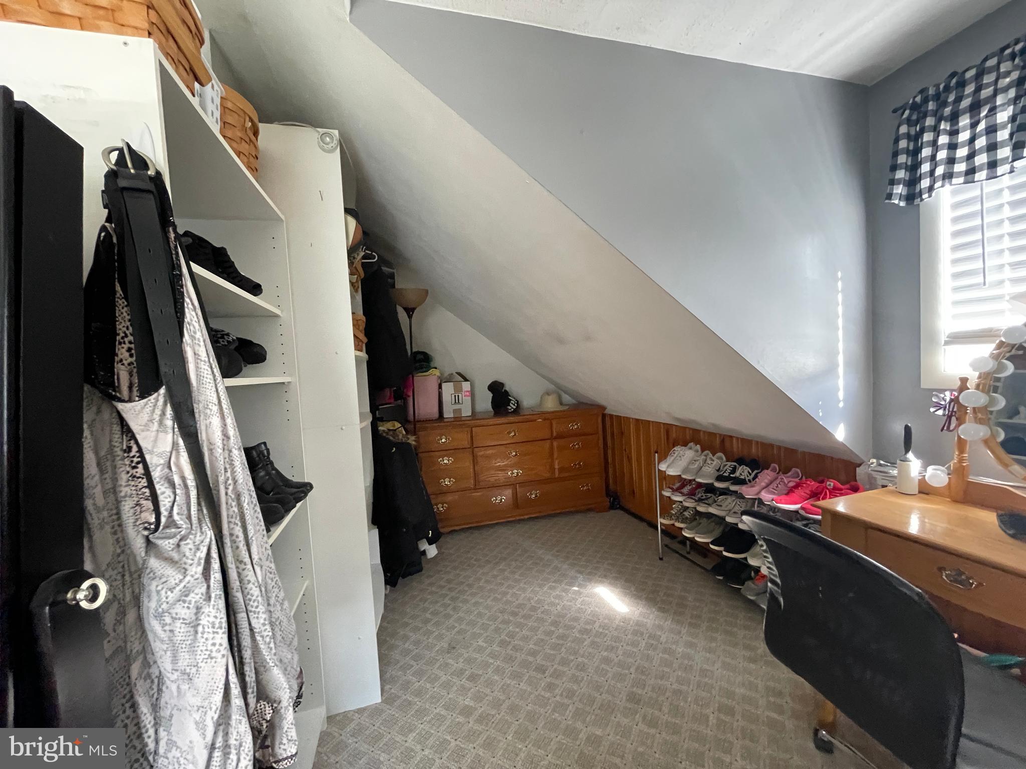 BOWLING GREEN - Residential