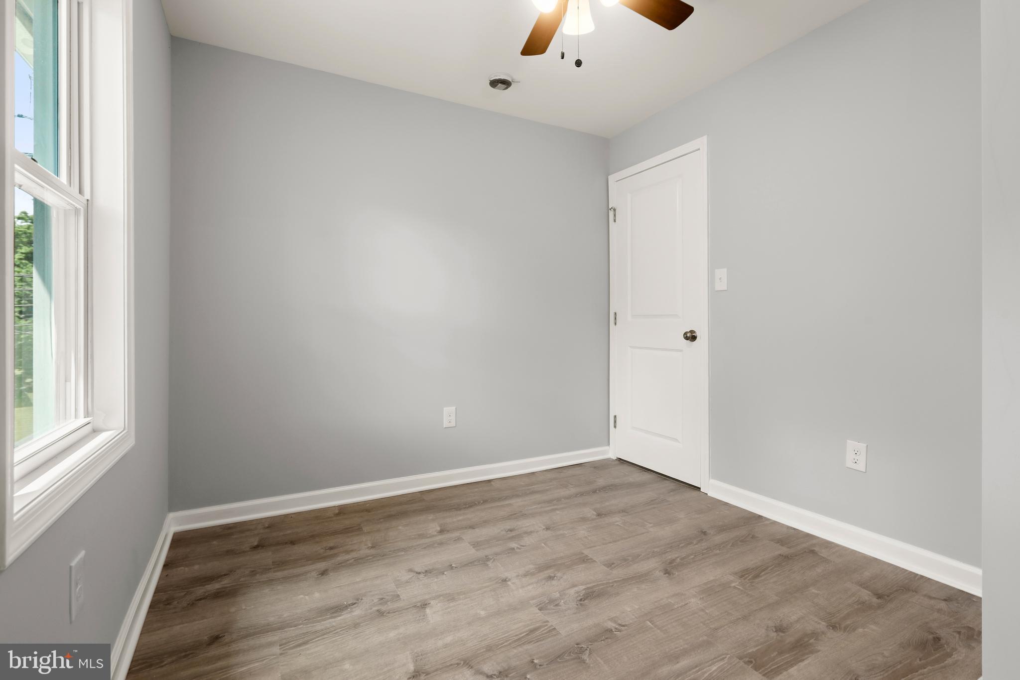 HOES HEIGHTS - Residential