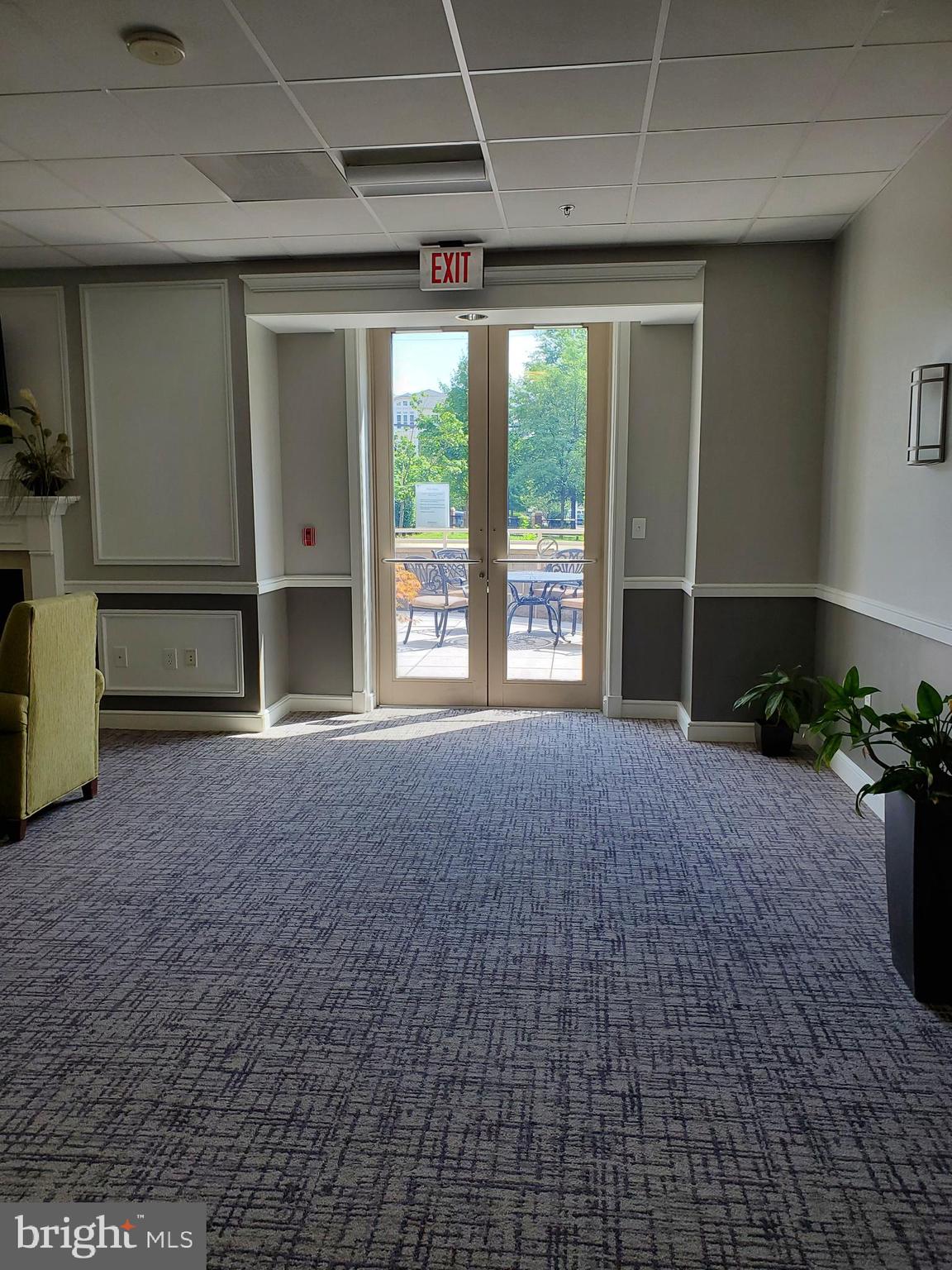 DUNN LORING - Residential