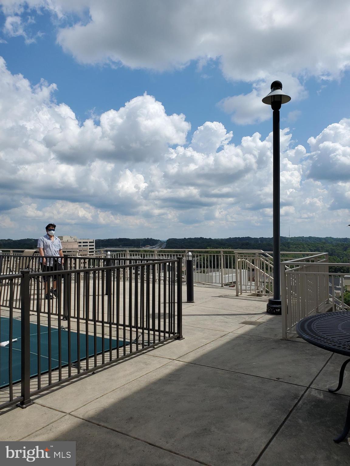 DUNN LORING - Residential