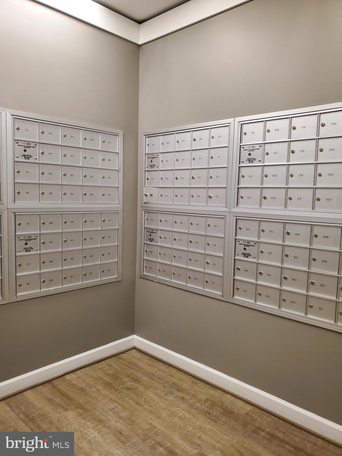 DUNN LORING - Residential