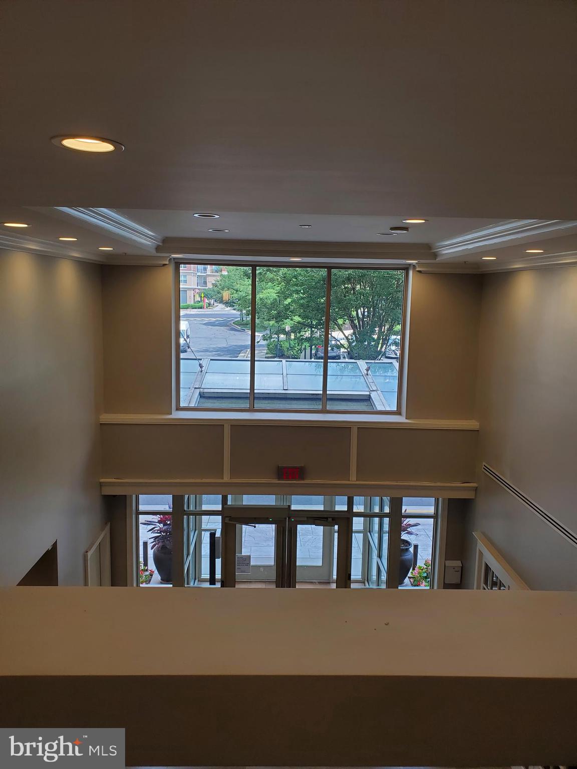 DUNN LORING - Residential