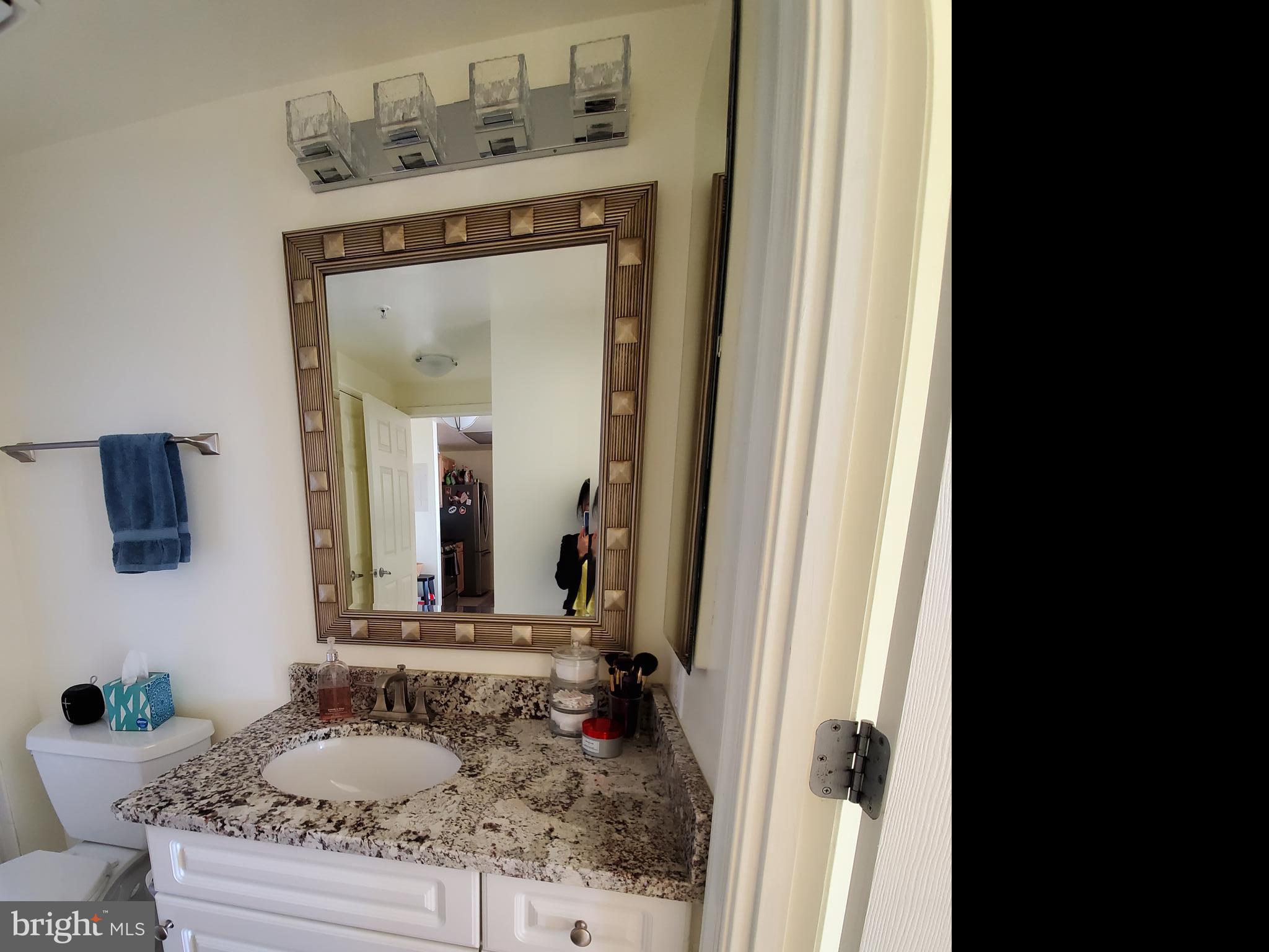 DUNN LORING - Residential