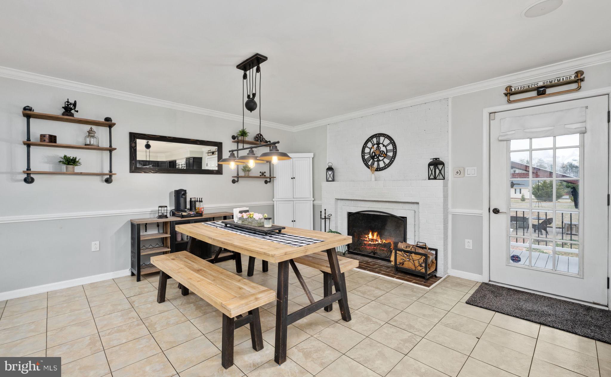 SHEPPERDS GROVE - Residential