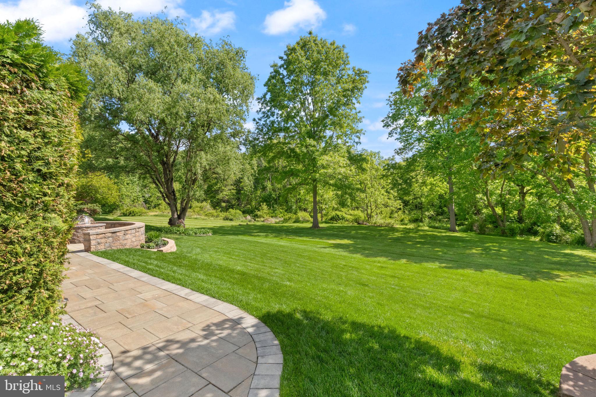 PELHAMWOOD - Residential