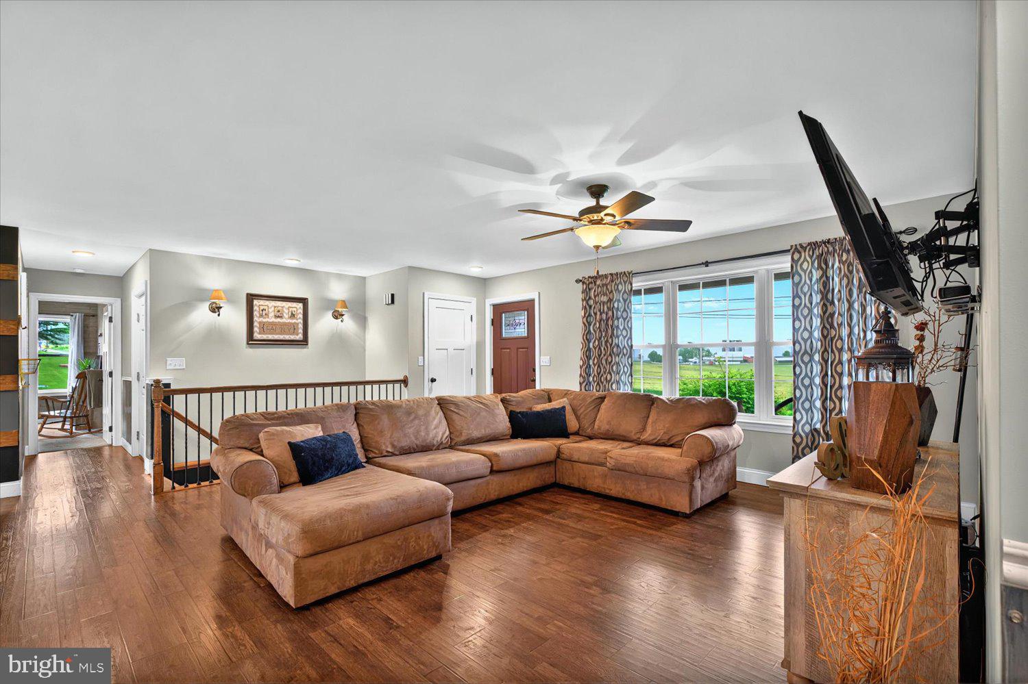 100 PHILLIP DRIVE