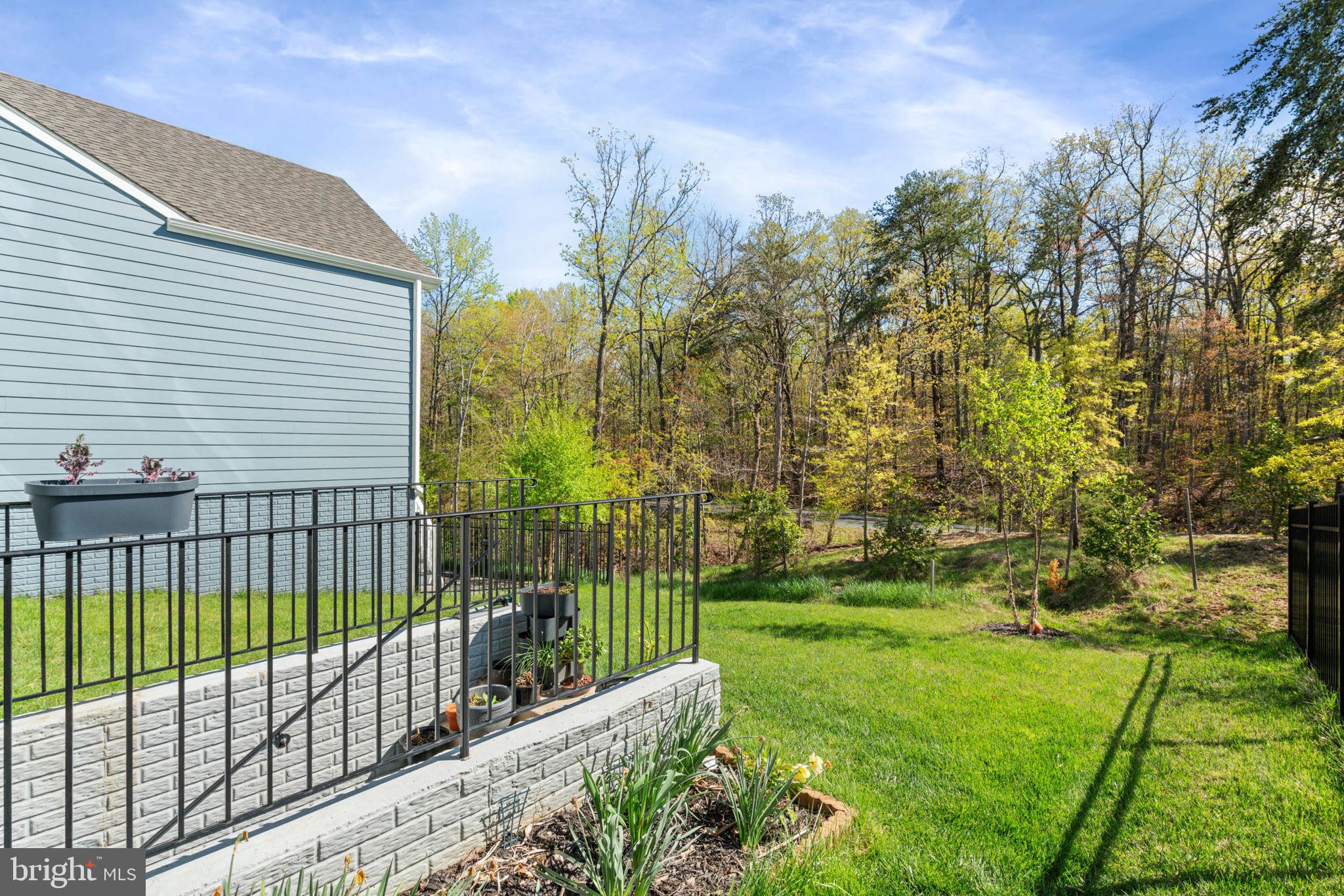 POTOMAC SHORES - Residential