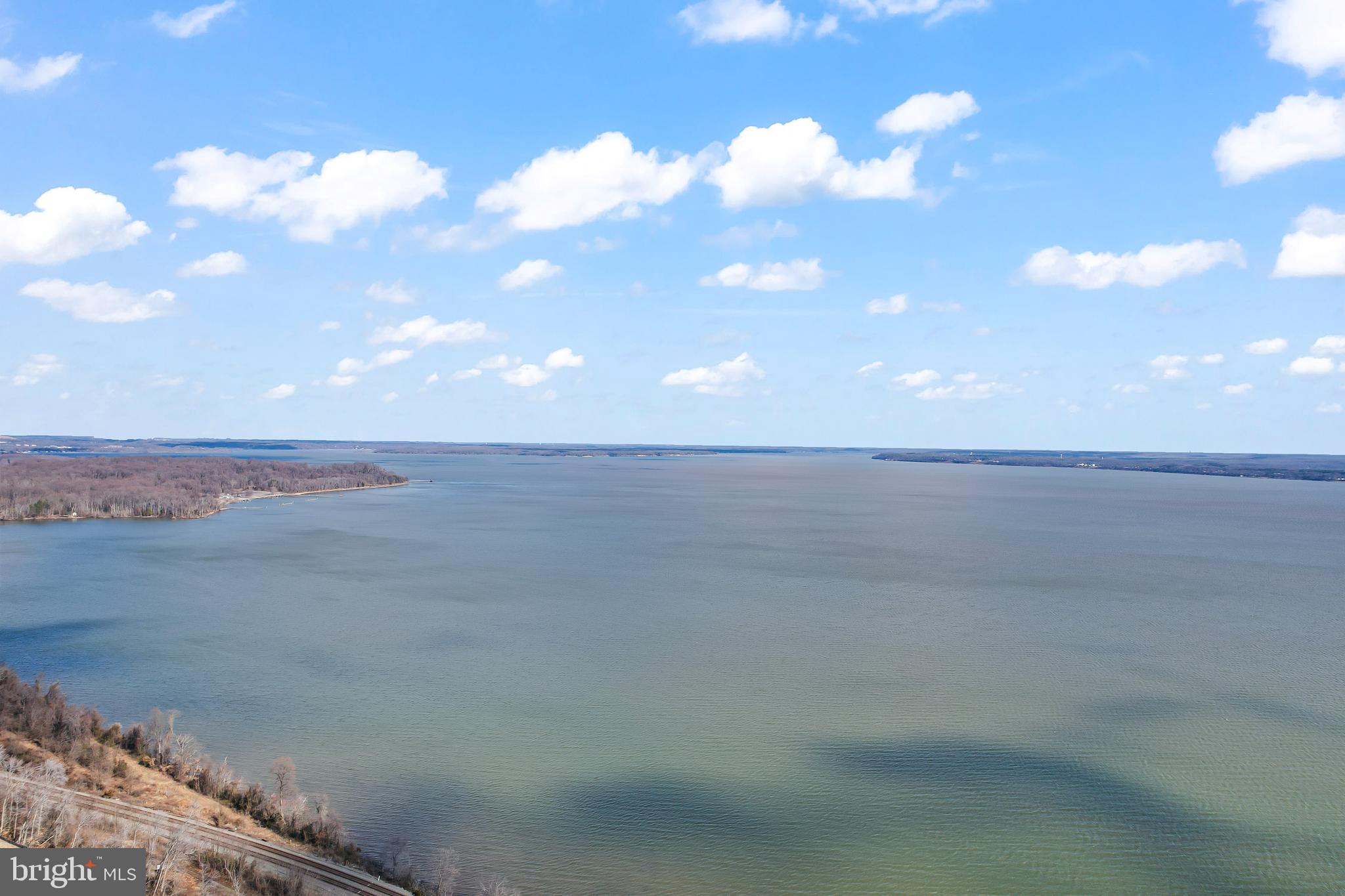 POTOMAC SHORES - Residential