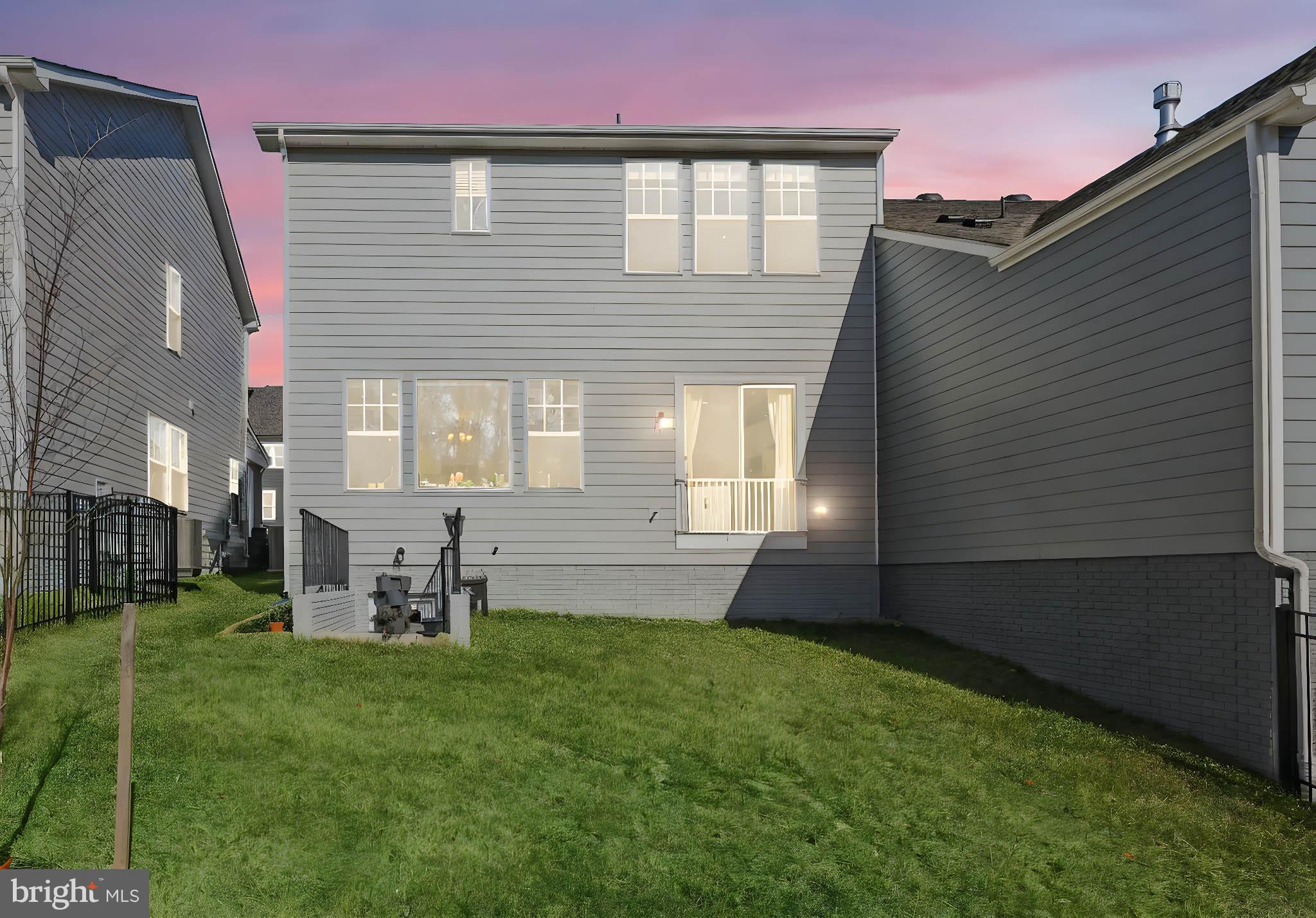 POTOMAC SHORES - Residential