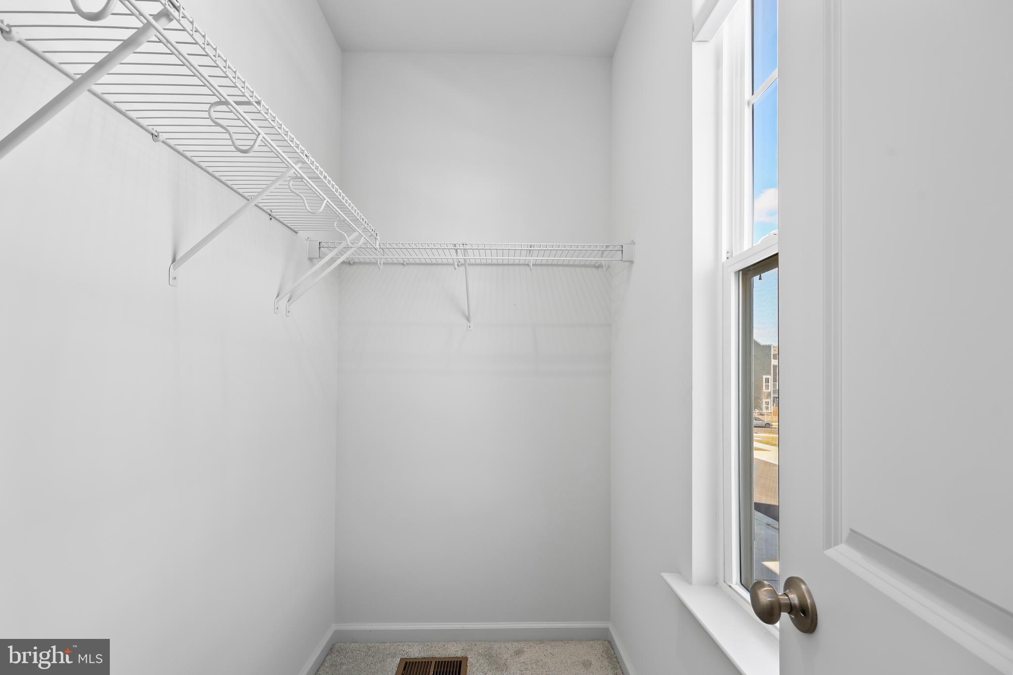 POTOMAC SHORES - Residential