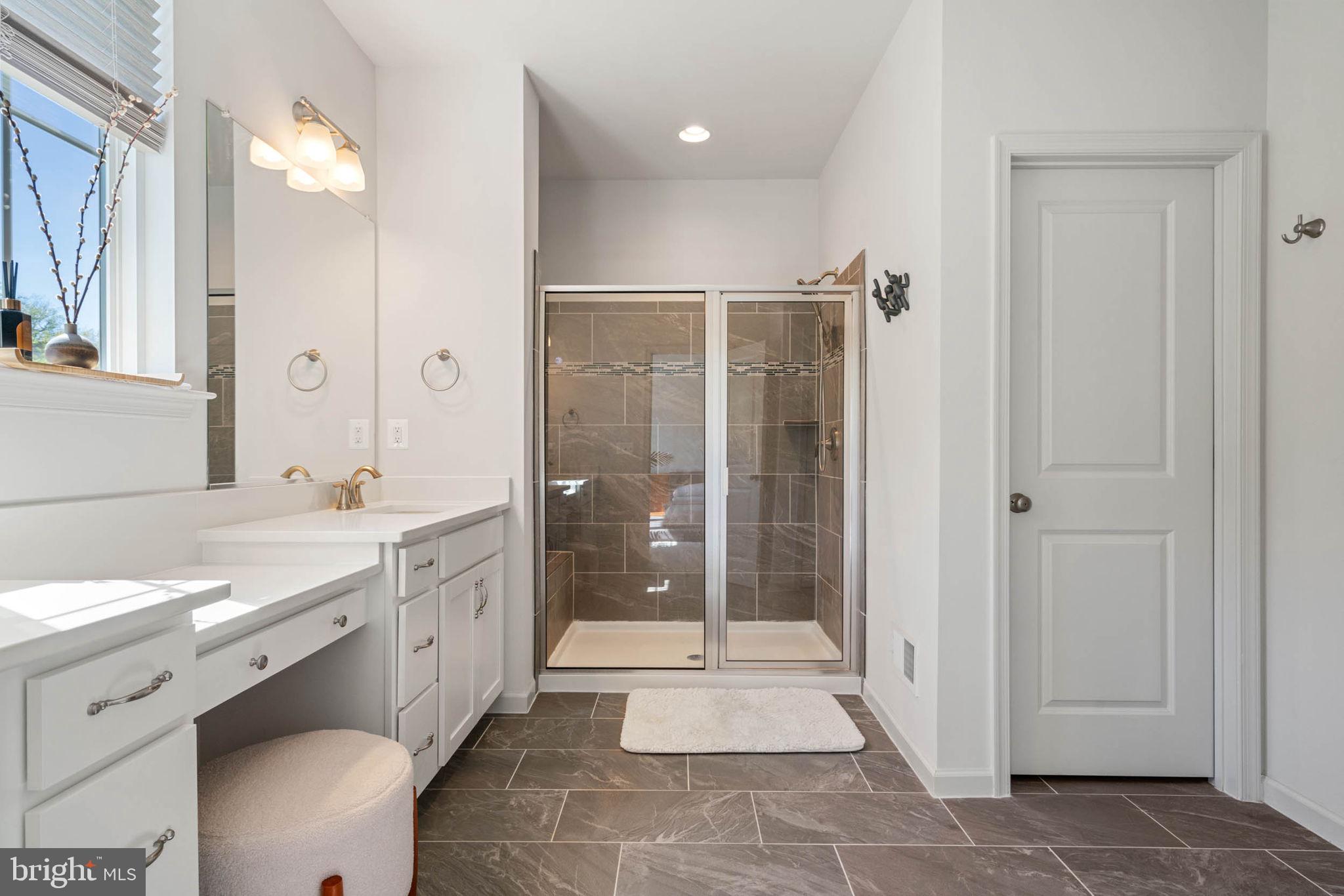 POTOMAC SHORES - Residential