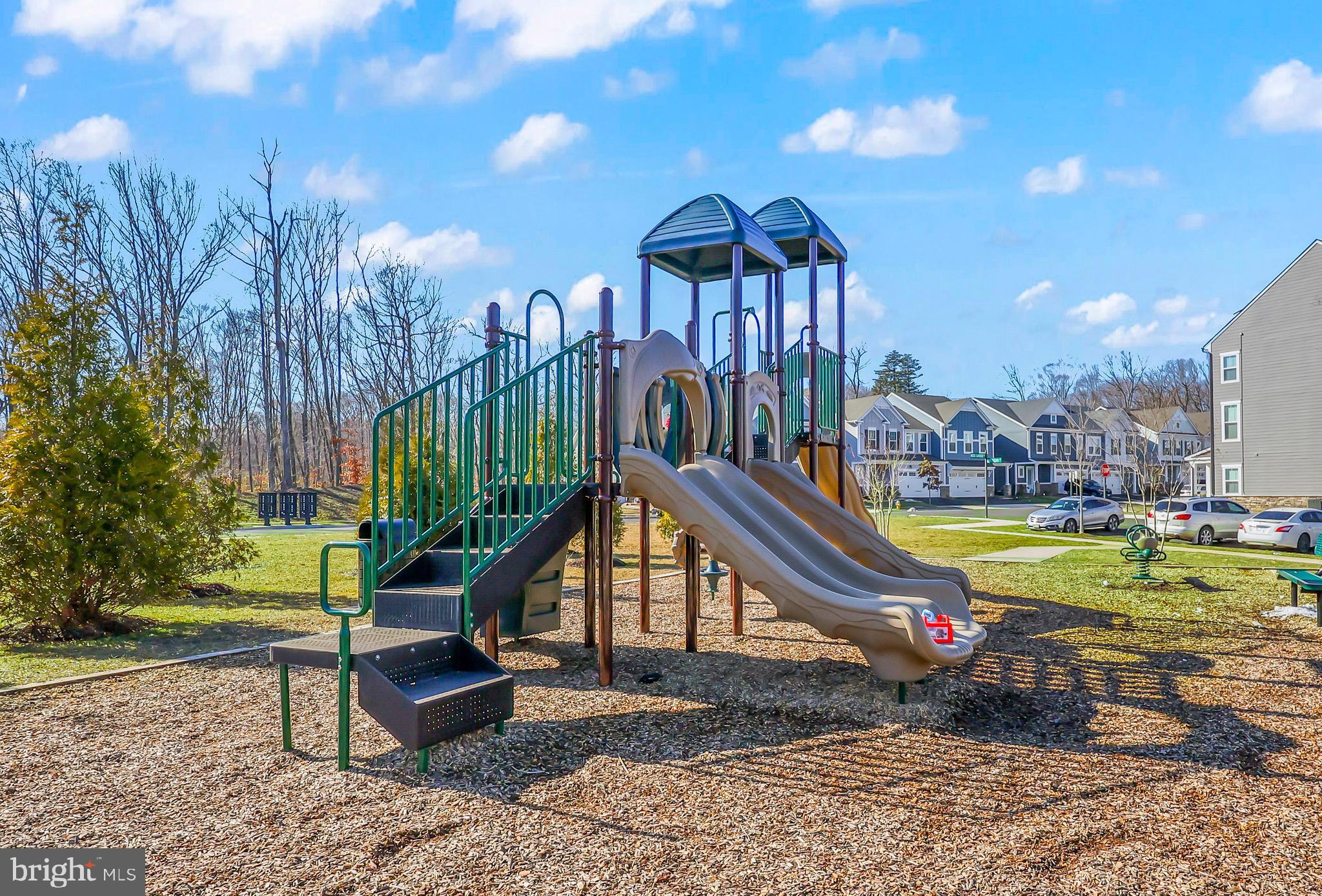 POTOMAC SHORES - Residential