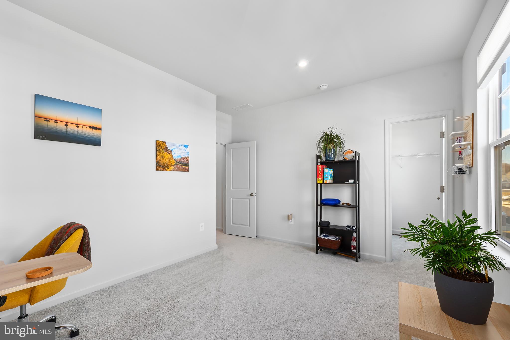 POTOMAC SHORES - Residential