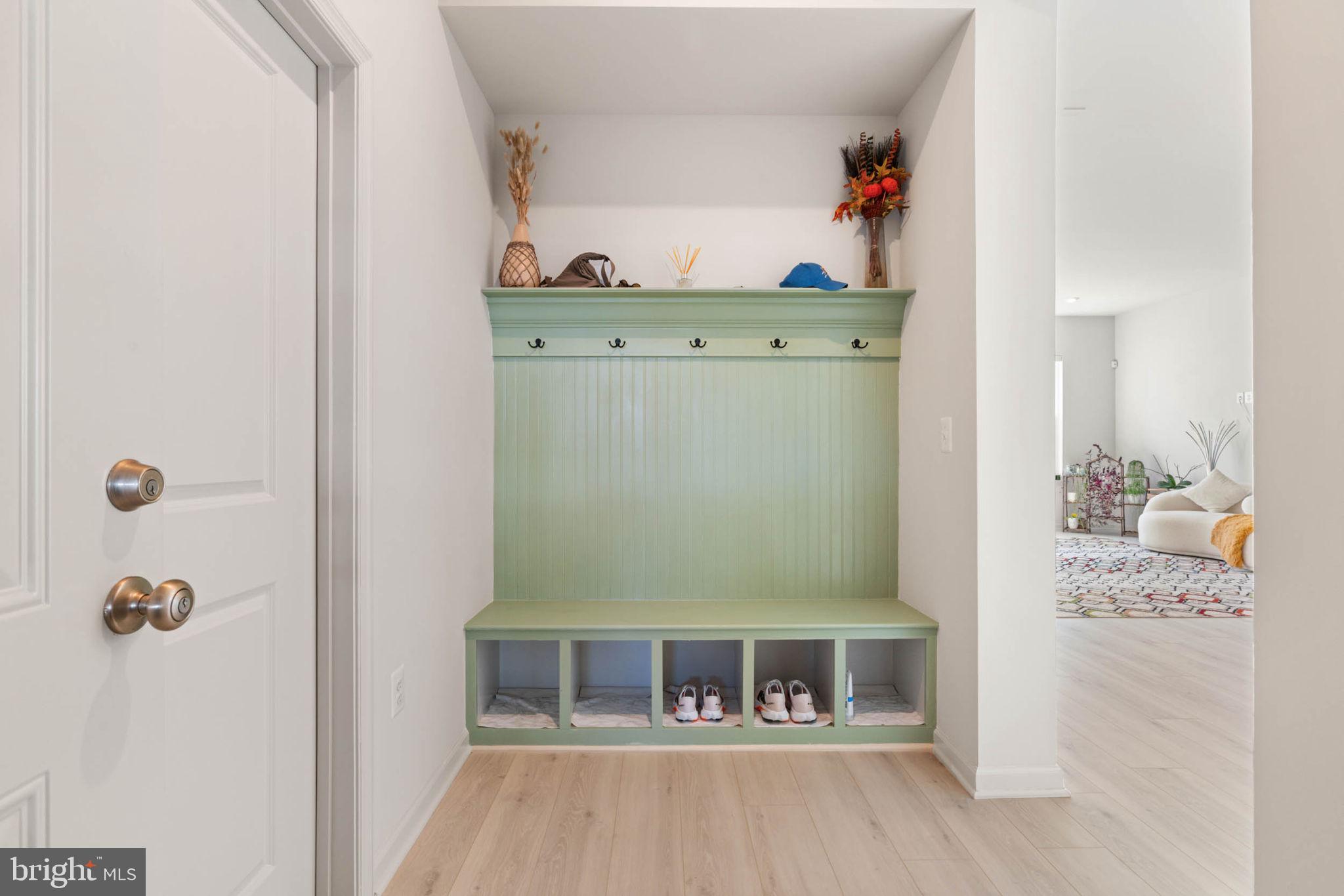 POTOMAC SHORES - Residential