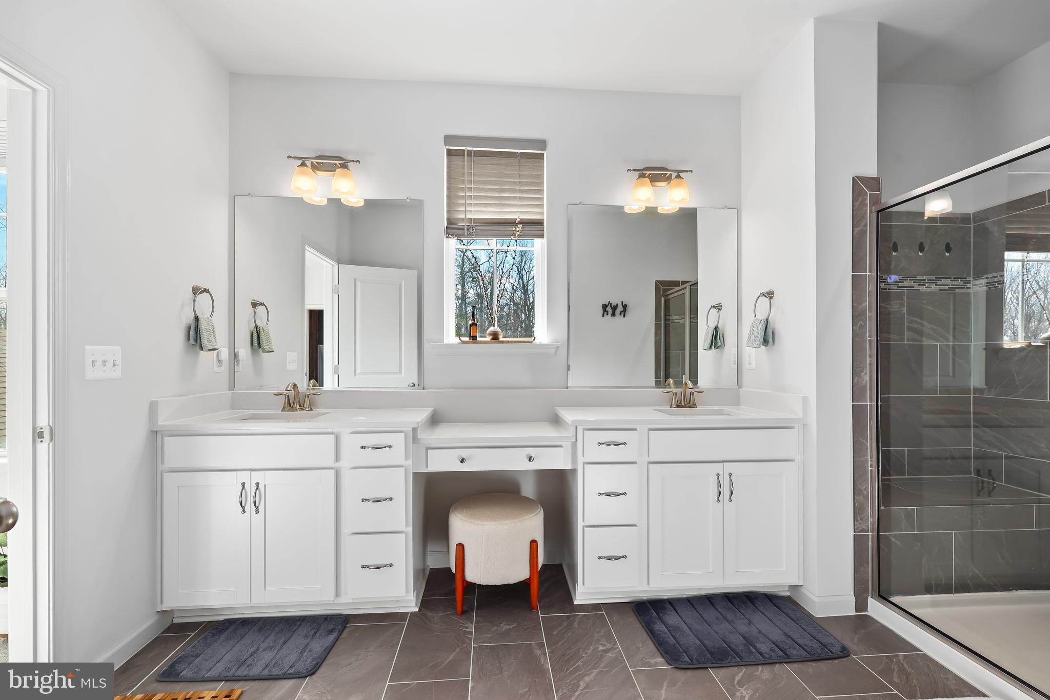 POTOMAC SHORES - Residential