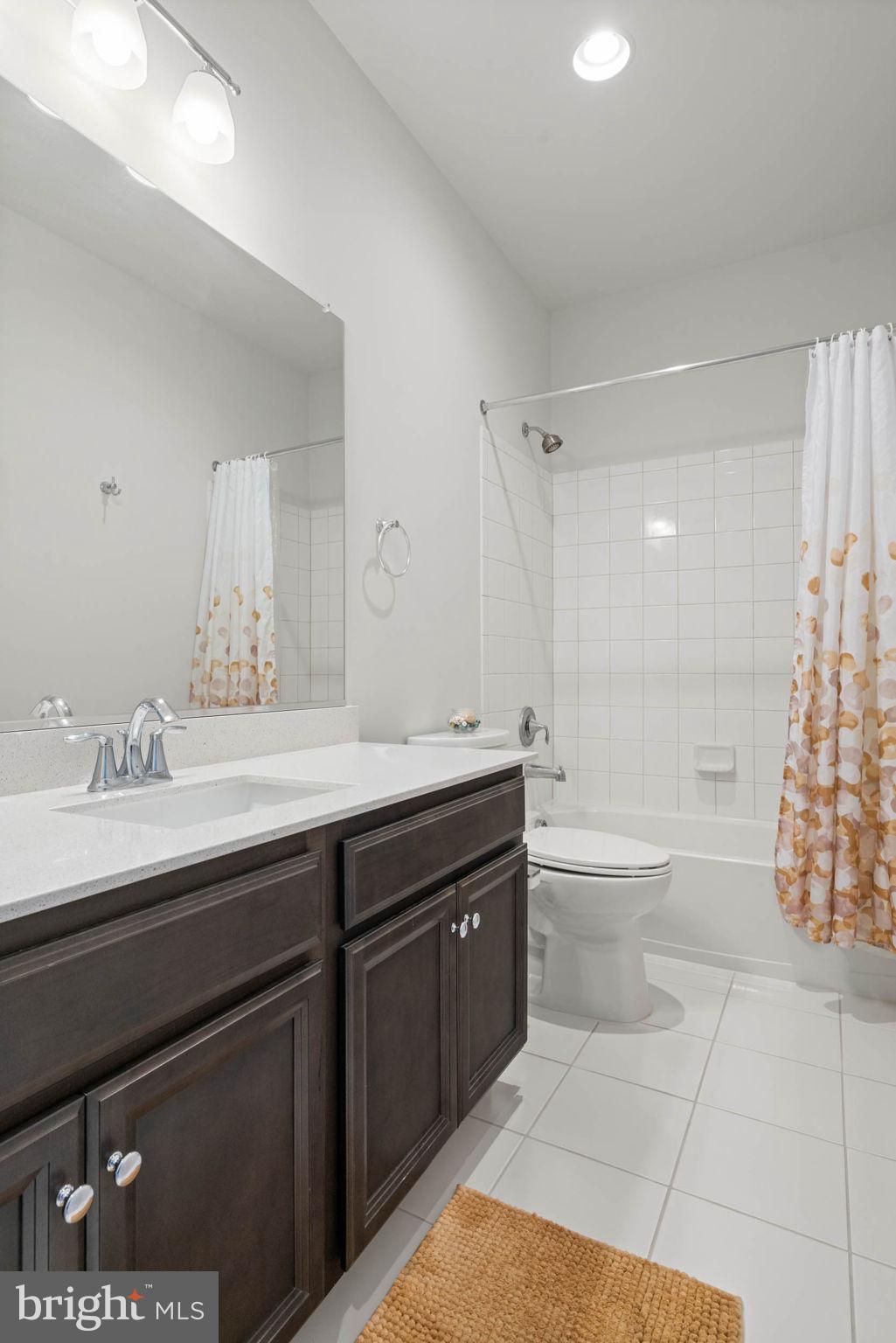 POTOMAC SHORES - Residential