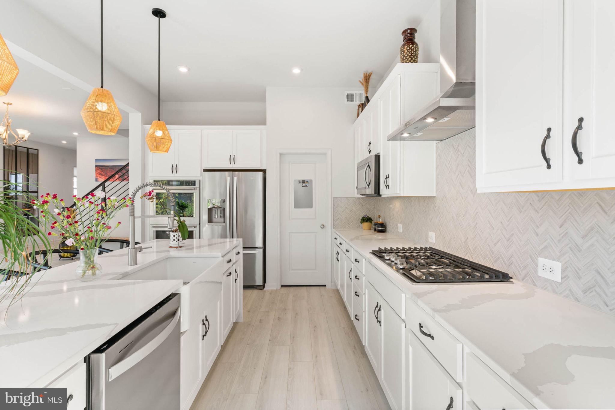 POTOMAC SHORES - Residential