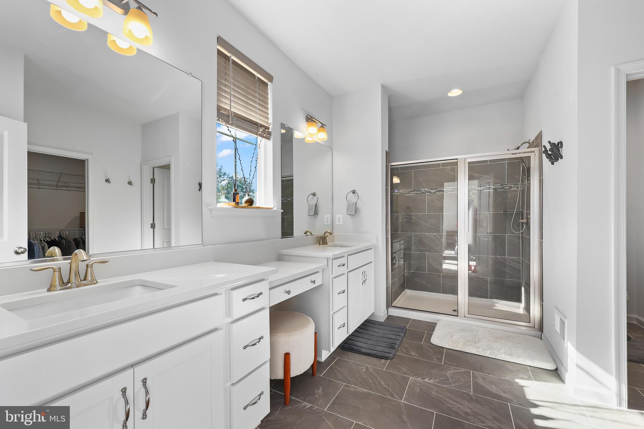 POTOMAC SHORES - Residential