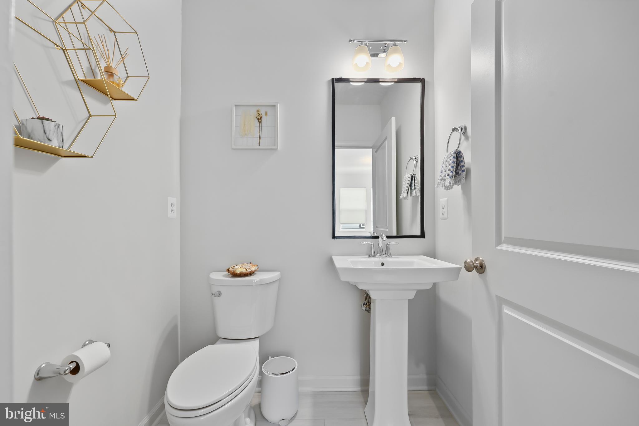 POTOMAC SHORES - Residential