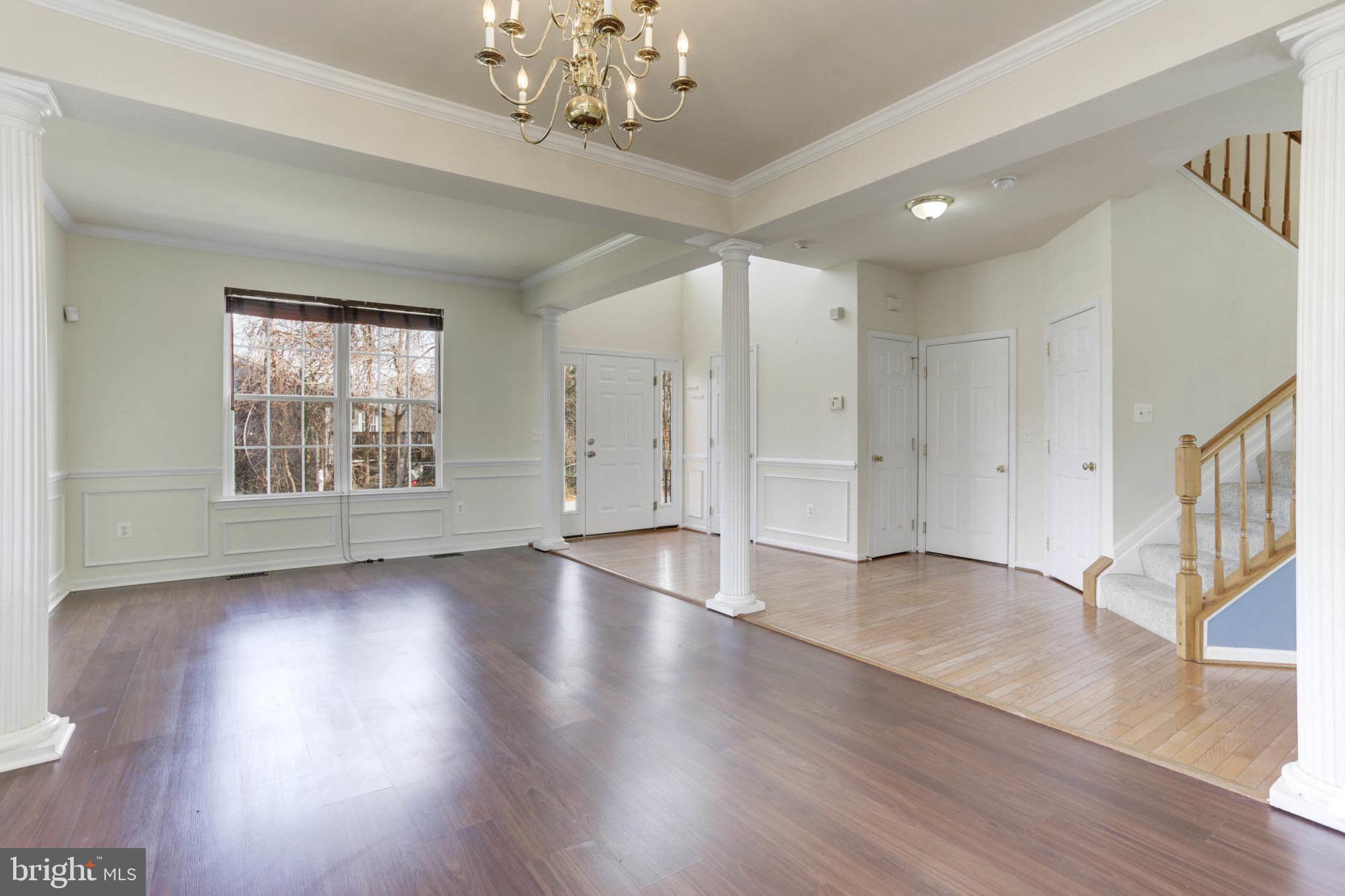 CALVERT TOWNE TOWNHOUSES - Residential