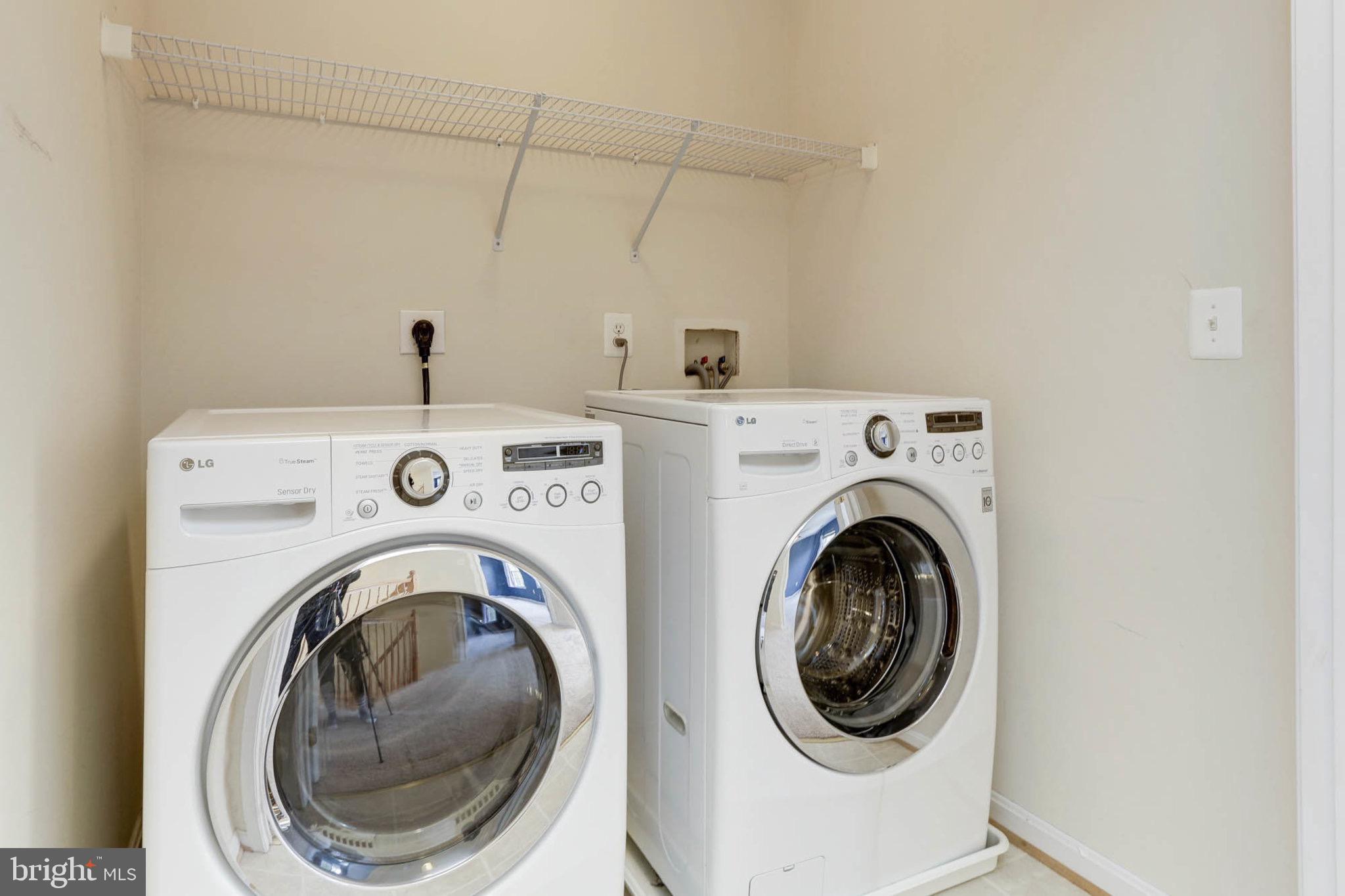 CALVERT TOWNE TOWNHOUSES - Residential