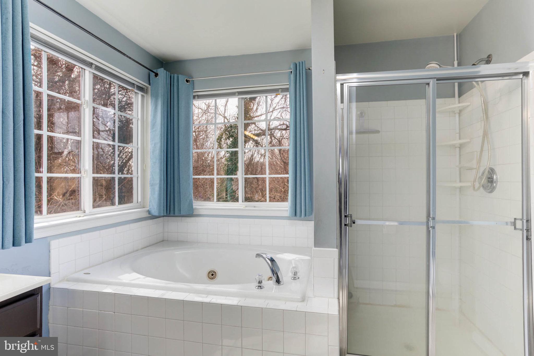 CALVERT TOWNE TOWNHOUSES - Residential