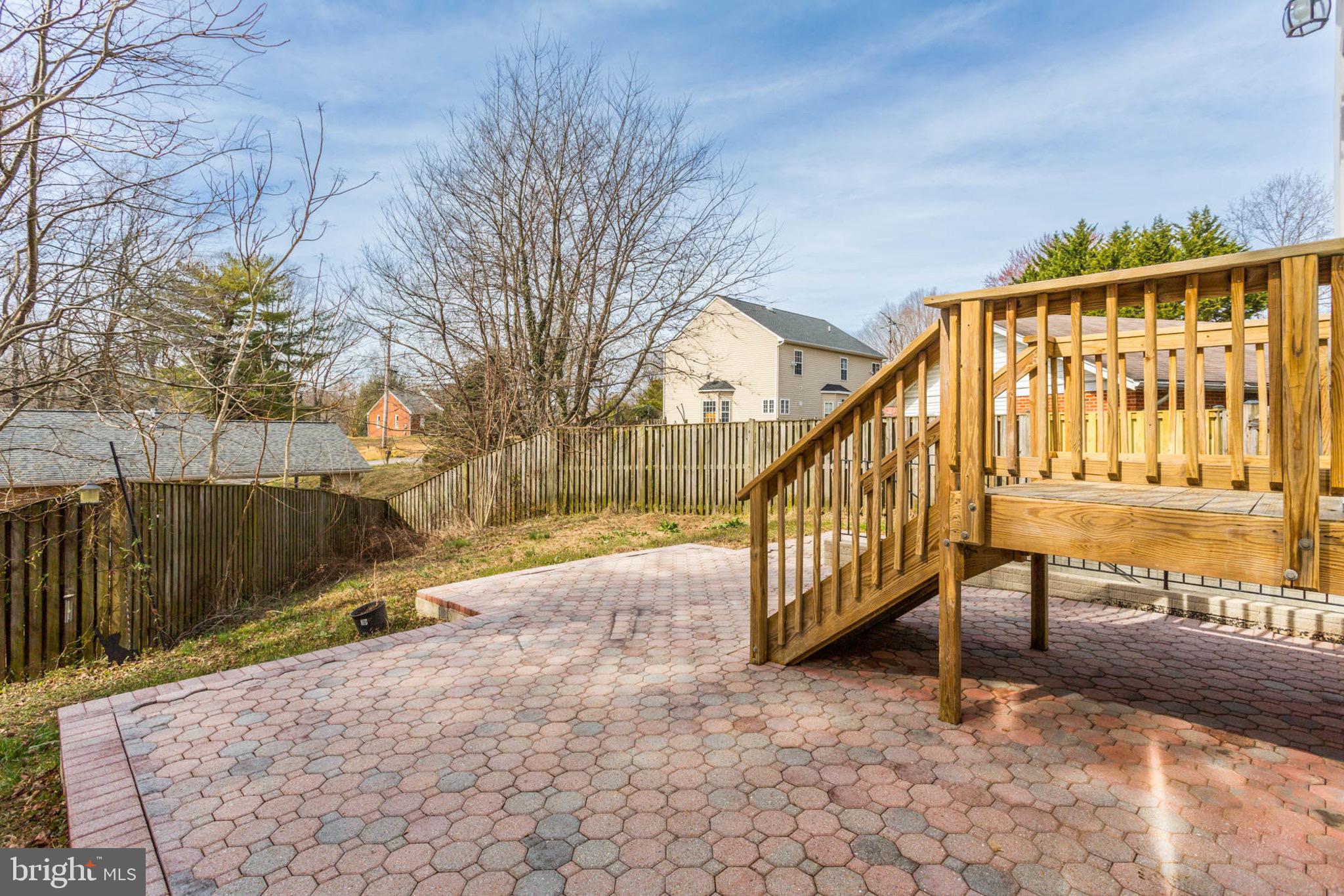 CALVERT TOWNE TOWNHOUSES - Residential