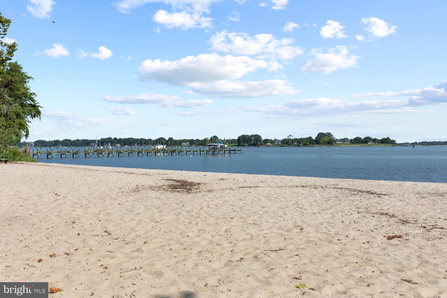 BERKLEY BEACH - Residential