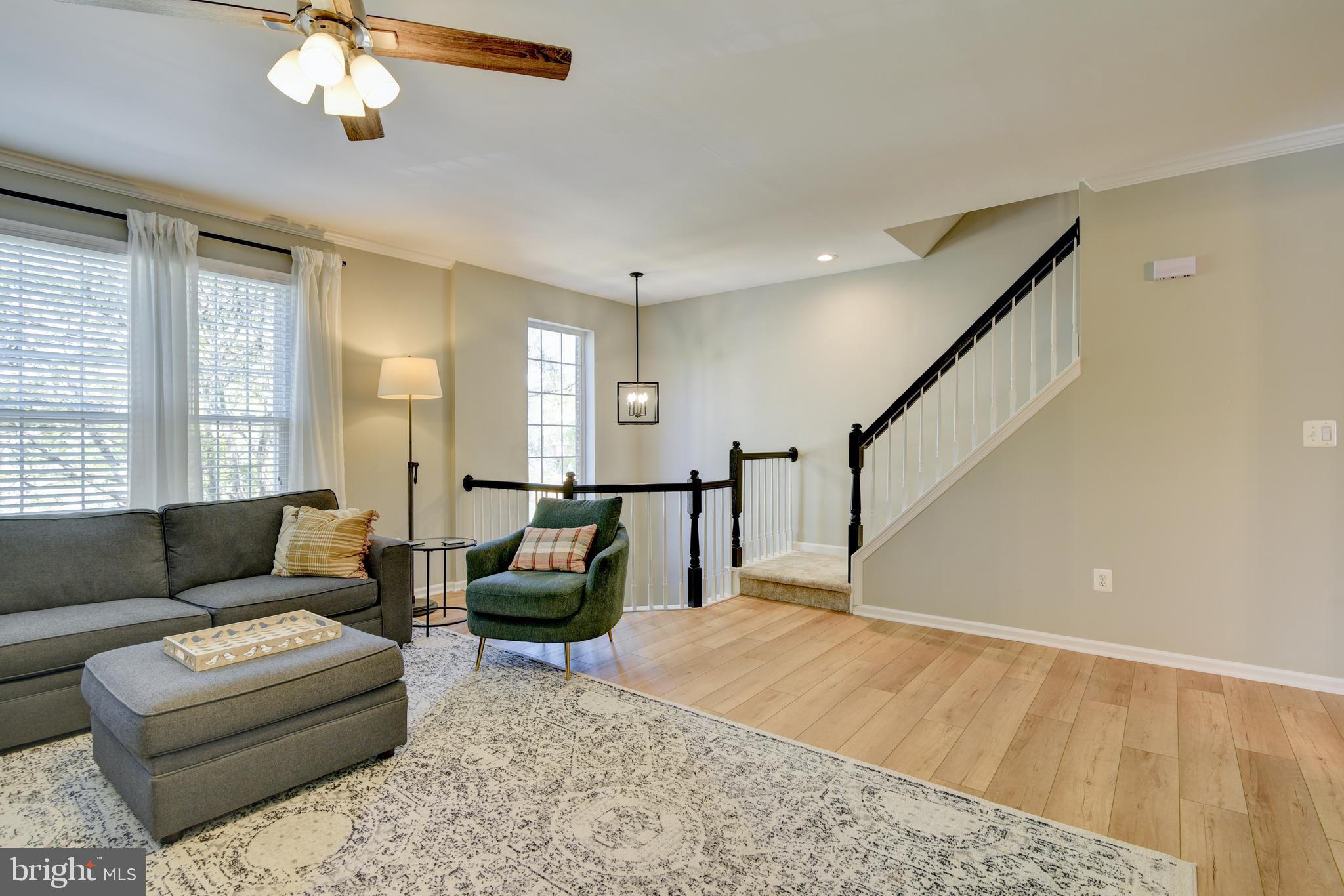 SOUTH RIDING - Residential