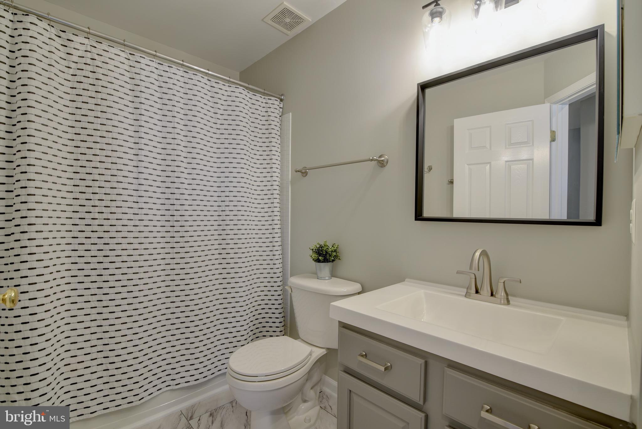 SOUTH RIDING - Residential